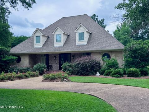 Homes For Sale - 236 Sawbridge Drive<br/> Ridgeland, MS 39157