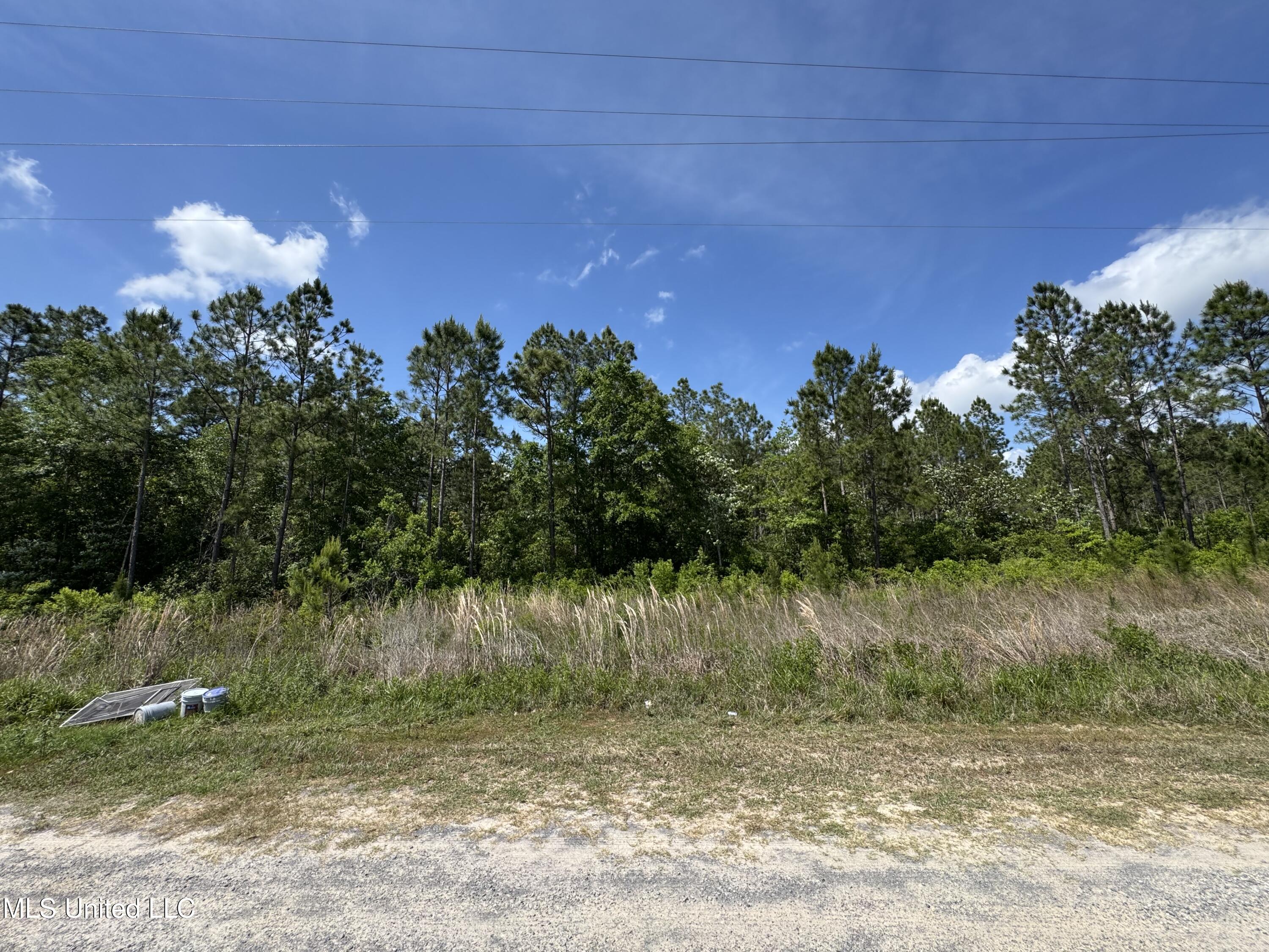 Parker Road, Biloxi, Mississippi image 2