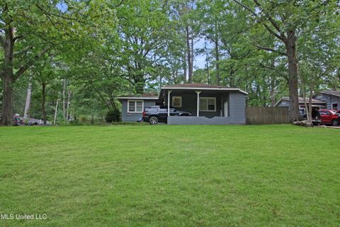 MLS: 4114071