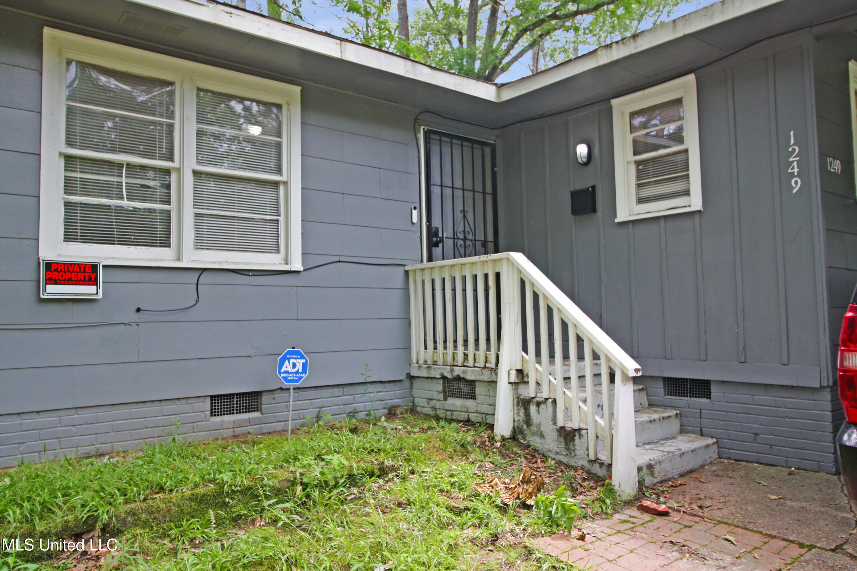 1249 Marydale Drive Drive, Jackson, Mississippi image 4