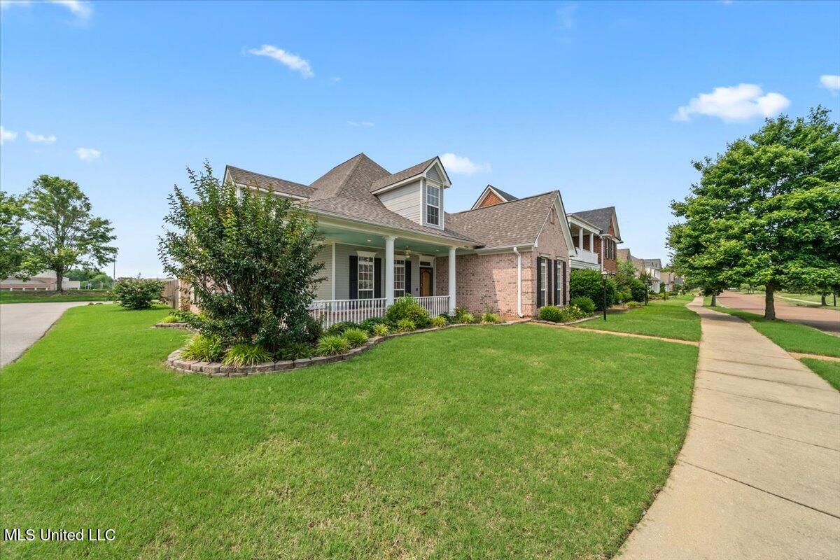 4581 Stone Cross Drive, Olive Branch, Mississippi image 2