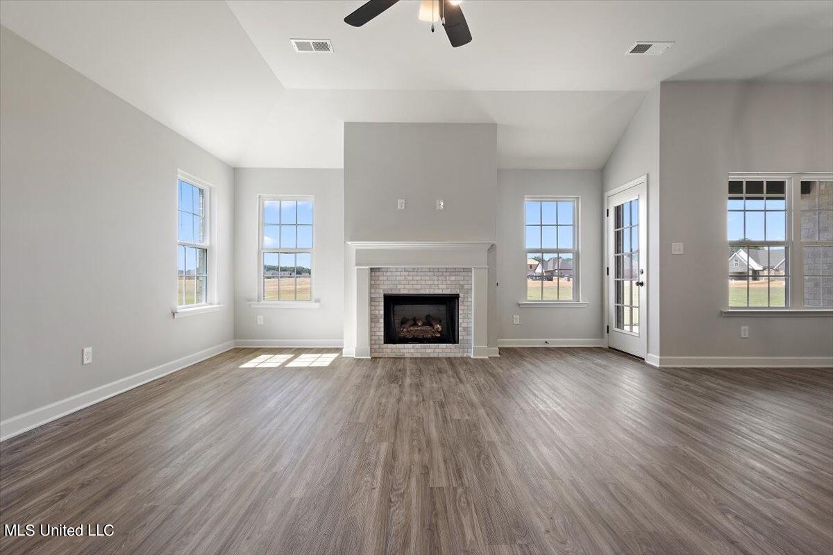 8918 Area Lane, Southaven, Mississippi image 7