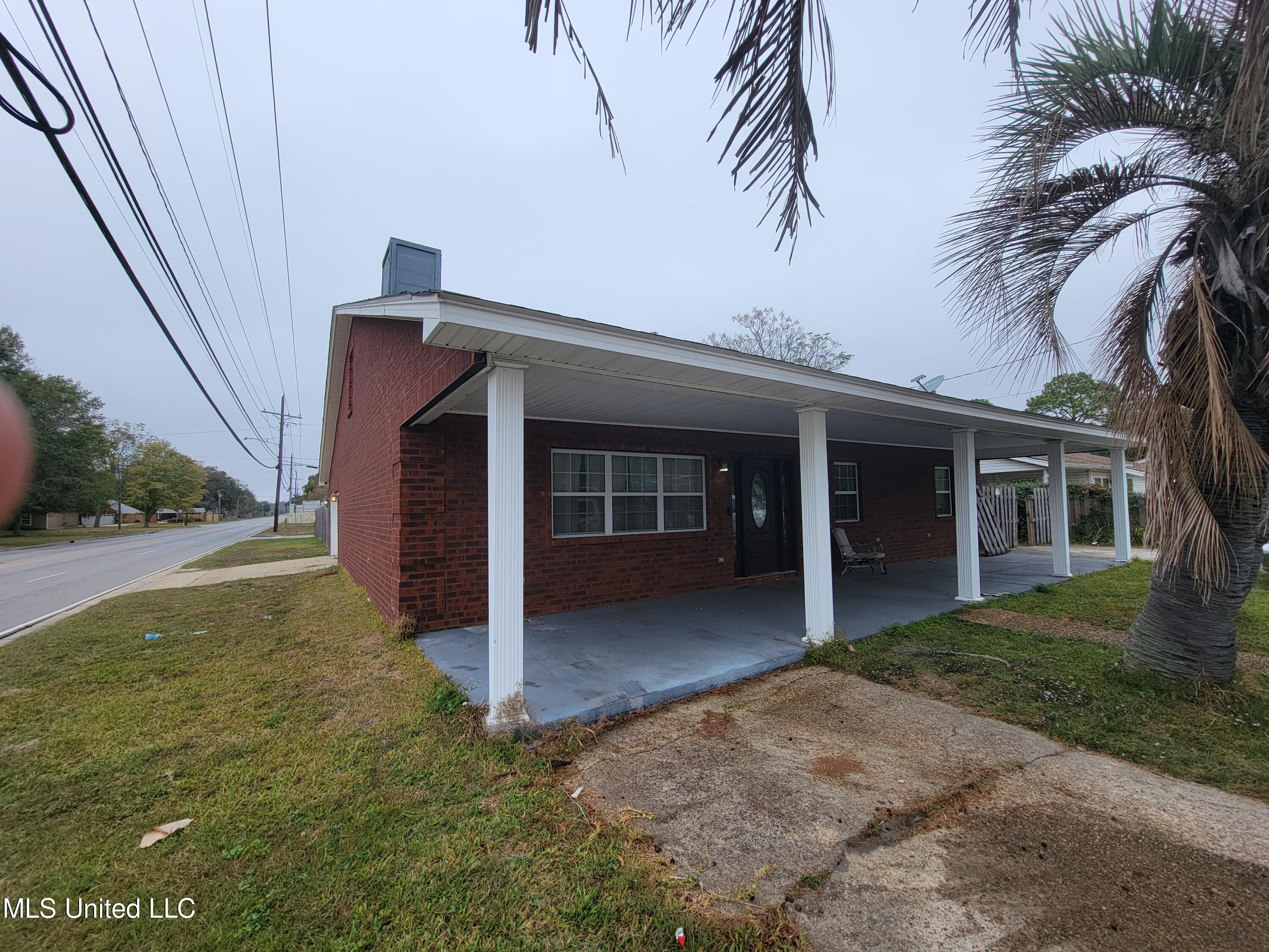 1903 Forrest Street, Pascagoula, Mississippi image 3