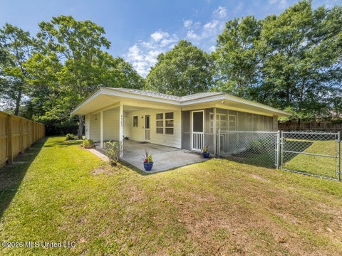 Homes For Sale - 4905 Courthouse Road<br/> Gulfport, MS 39507