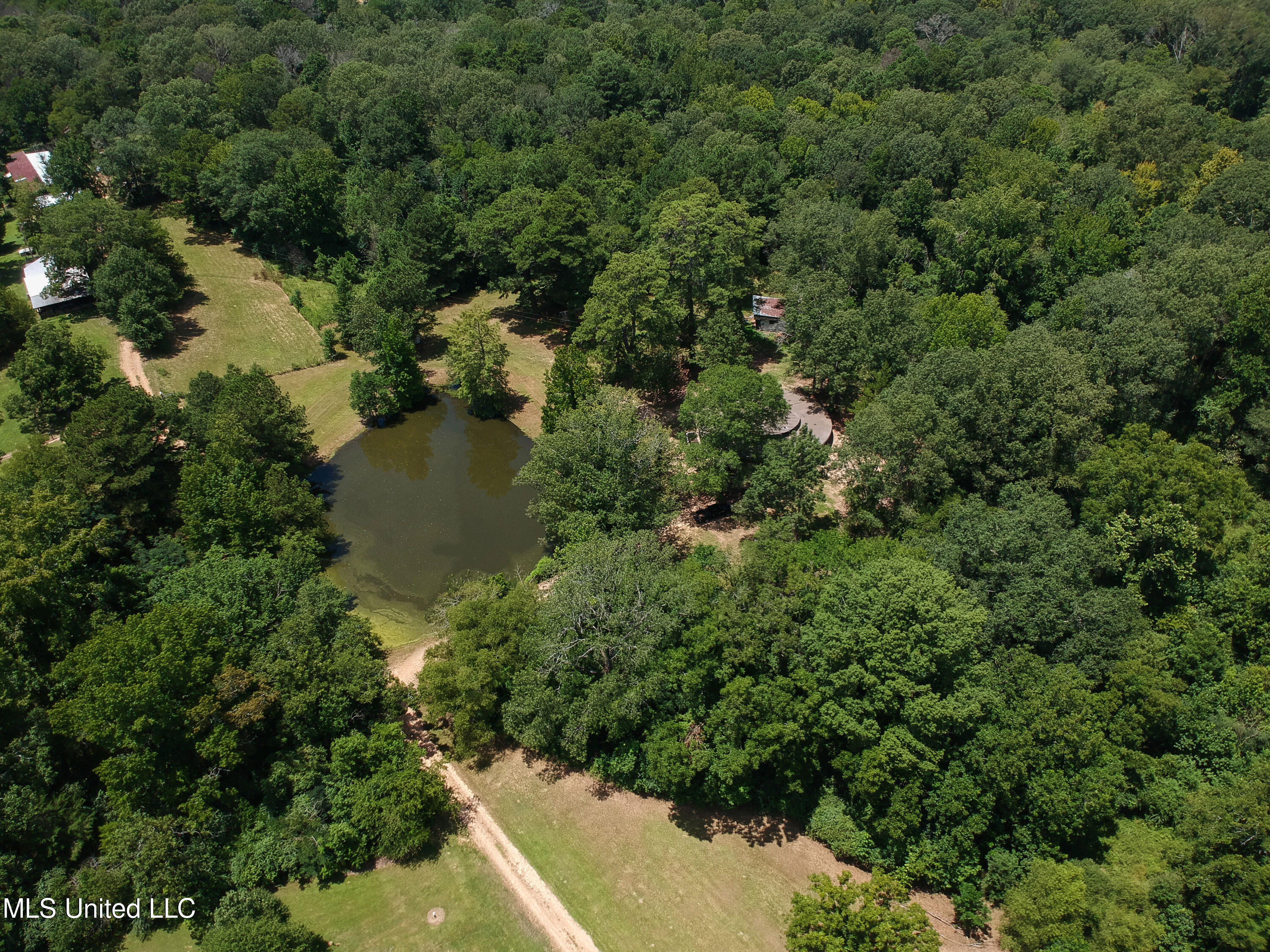 1879 Flowers Road, Terry, Mississippi image 33