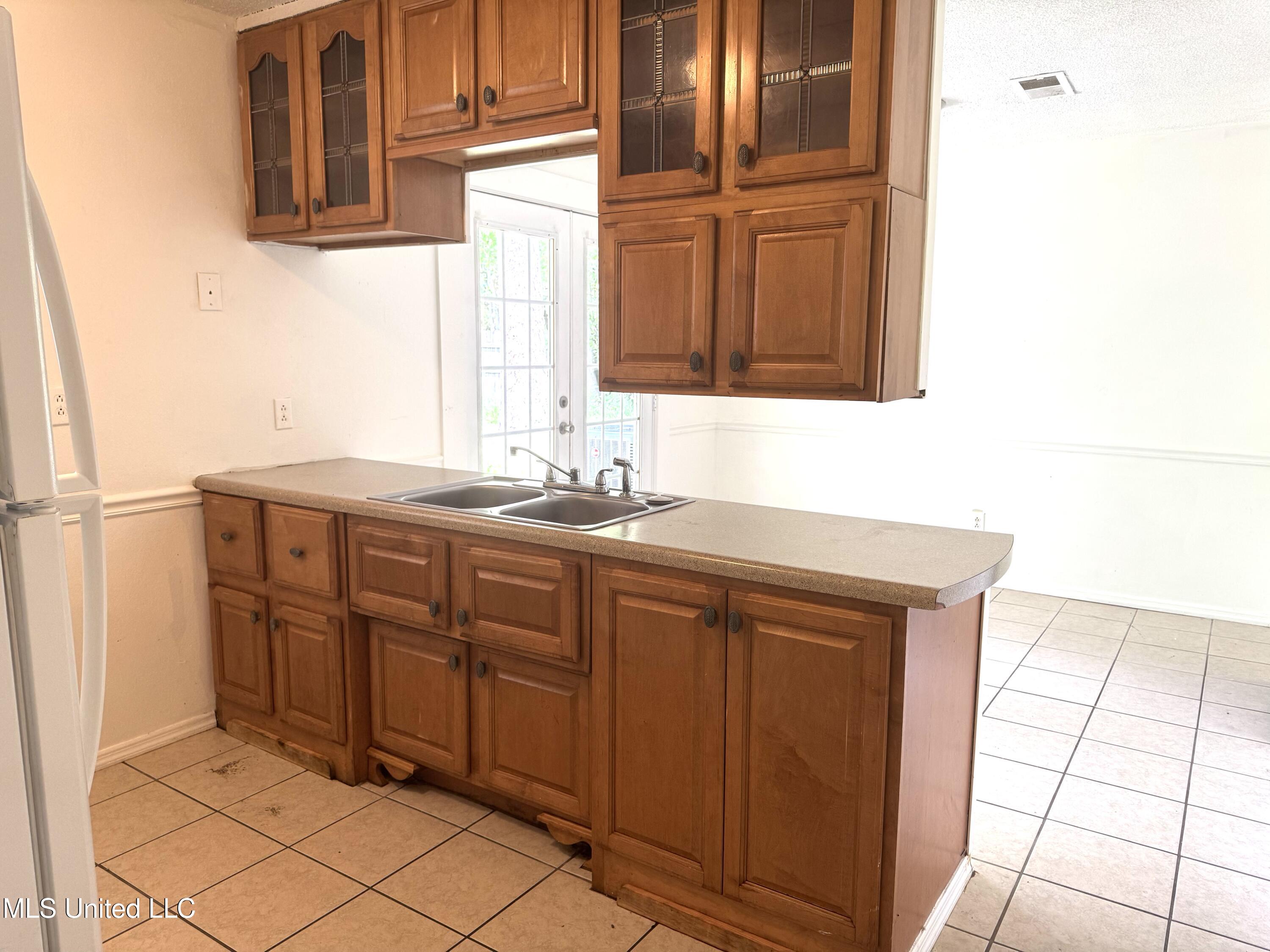 4607 Seminole Avenue, Pascagoula, Mississippi image 7