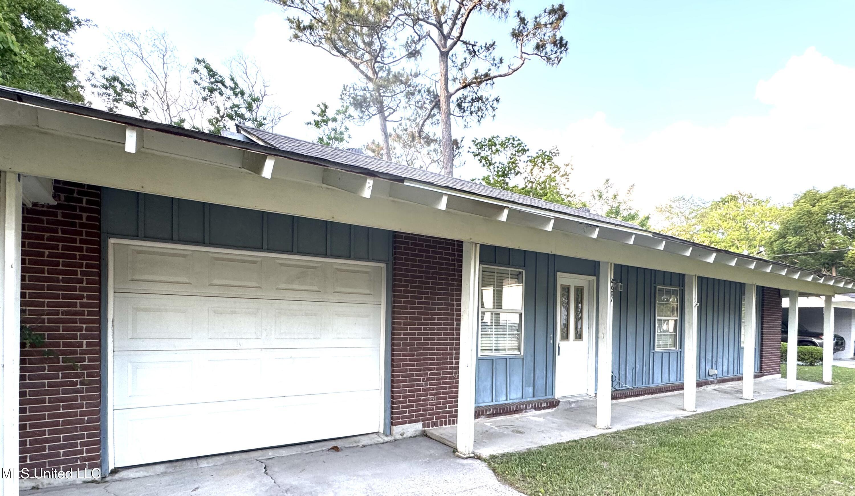 4607 Seminole Avenue, Pascagoula, Mississippi image 2