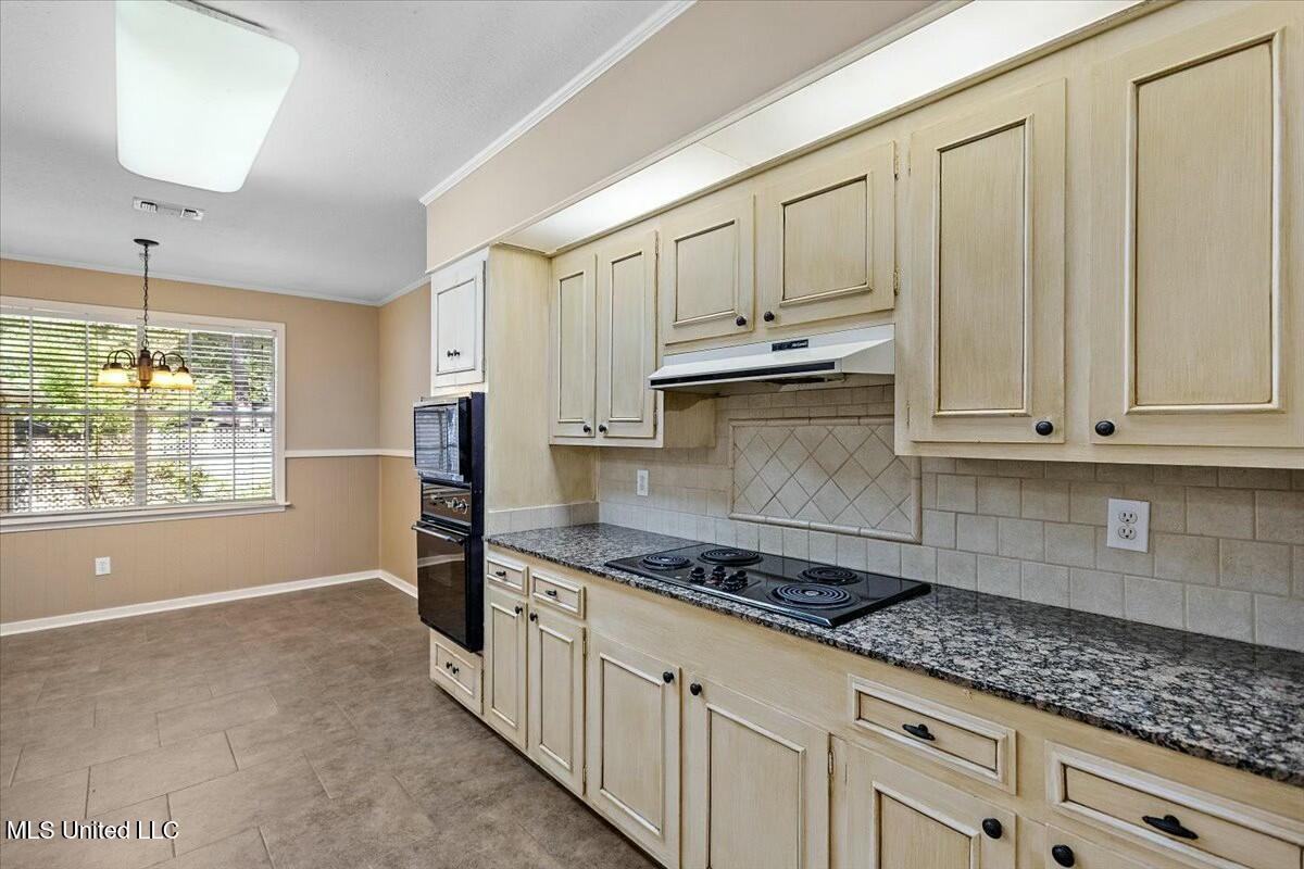 5305 Balmoral Drive, Jackson, Mississippi image 13
