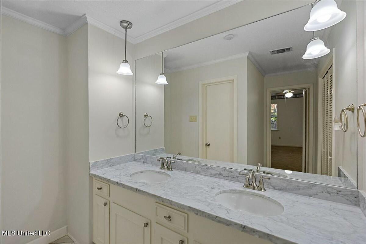 5305 Balmoral Drive, Jackson, Mississippi image 25