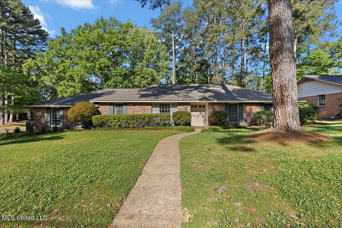 5305 Balmoral Drive, Jackson, Mississippi image 1