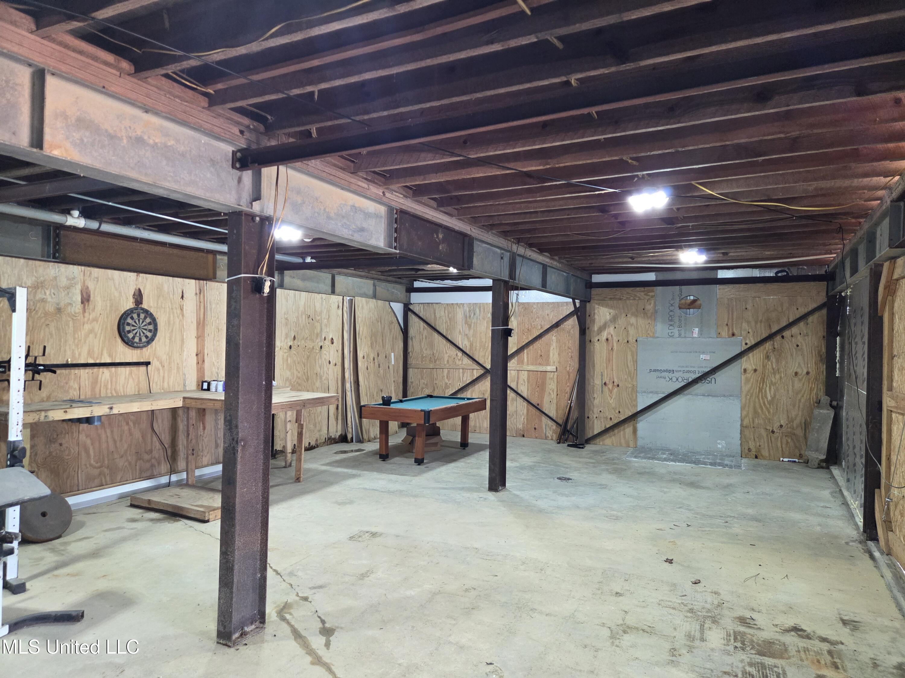 436 Lake Gary Road, Leakesville, Mississippi image 15
