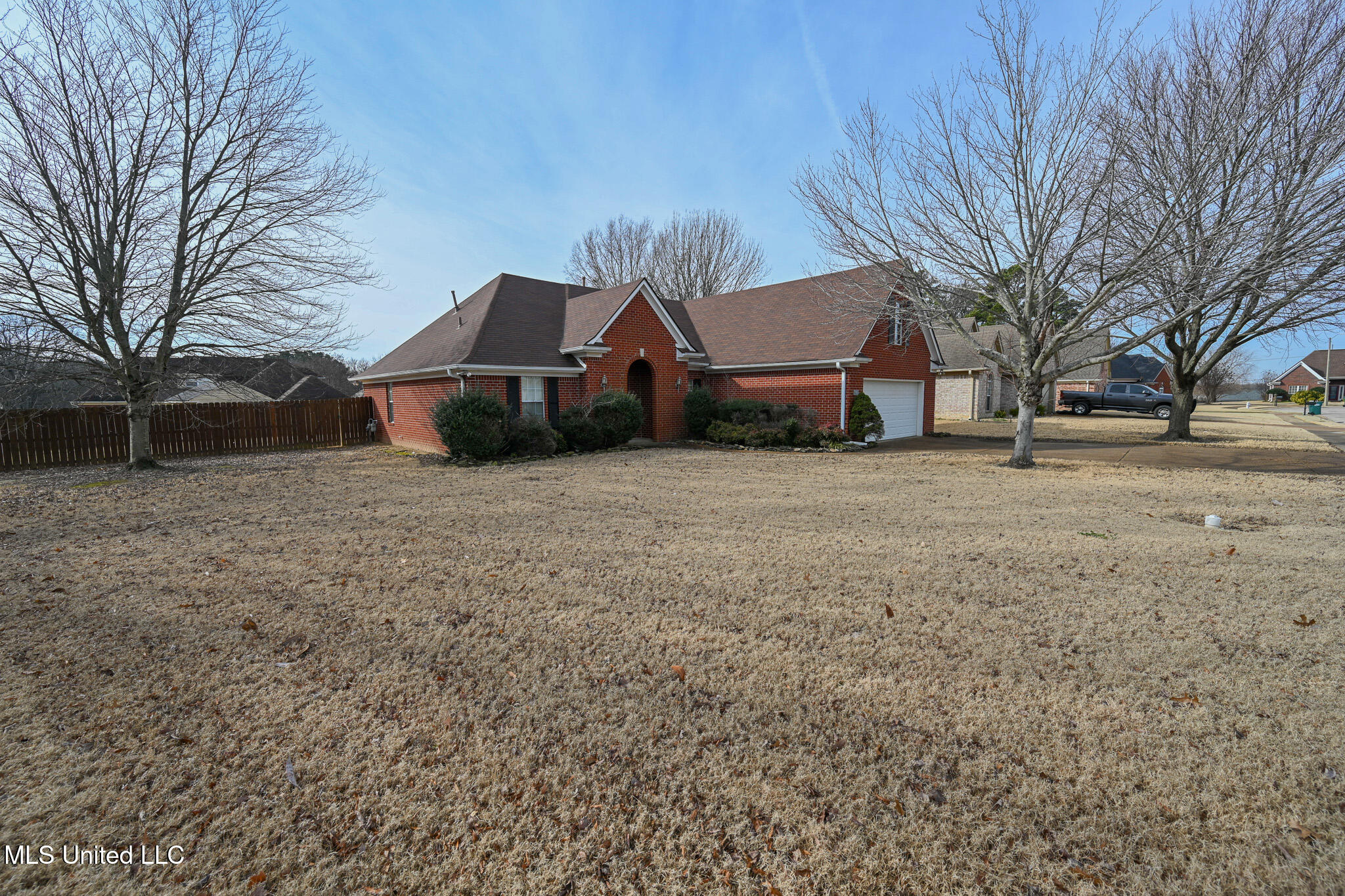 2105 Eubanks Lane, Southaven, Mississippi image 6