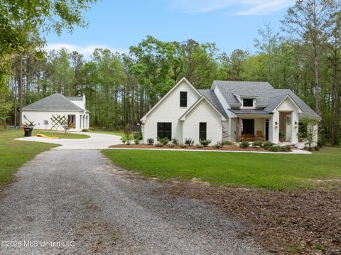 Homes For Sale - 75 Otis Lee Road<br/> Forrest County, Petal, MS 39465