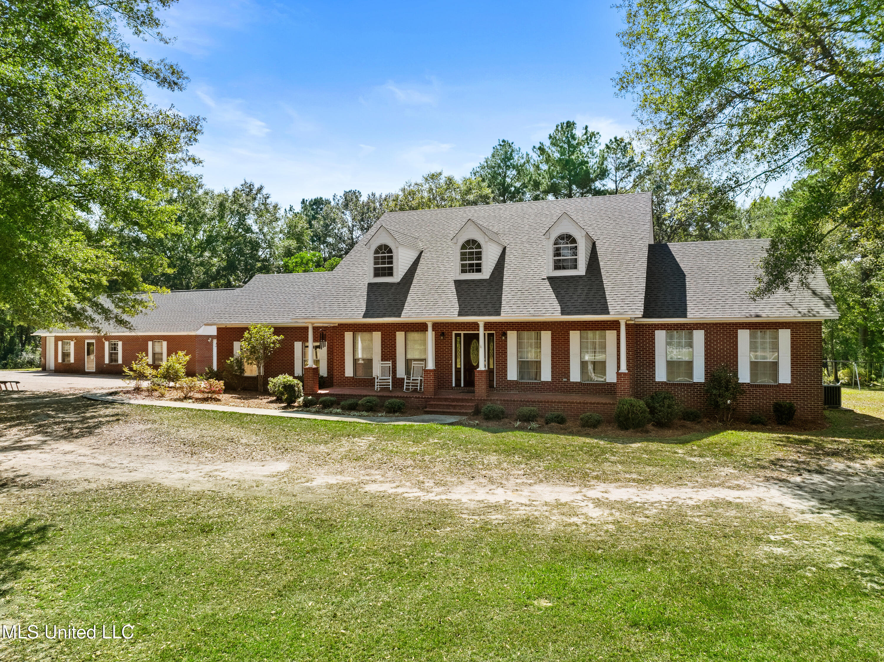 351 Graves Road, Ellisville, Mississippi image 1