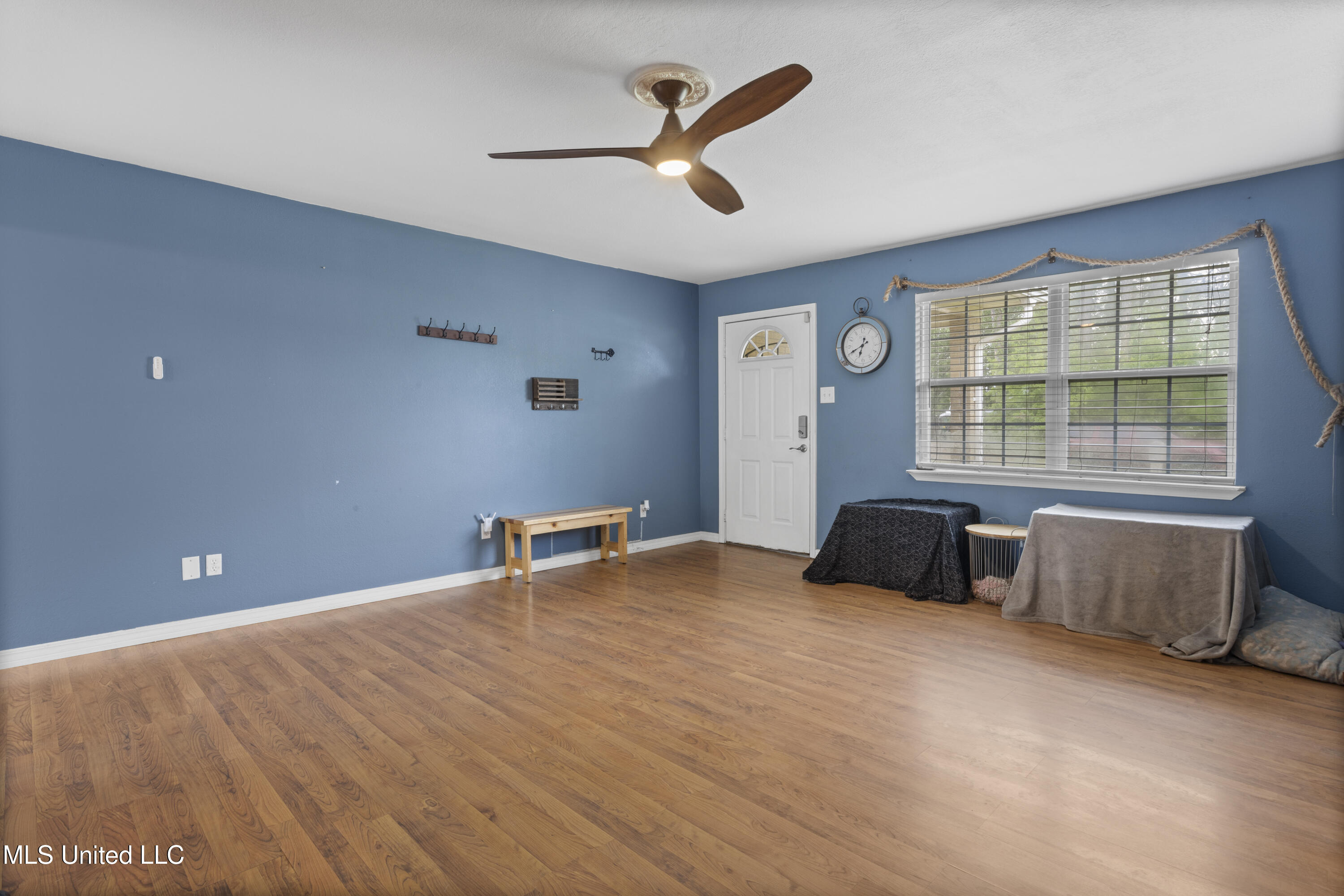 12509 Ponce De Leon Drive, Ocean Springs, Mississippi image 3