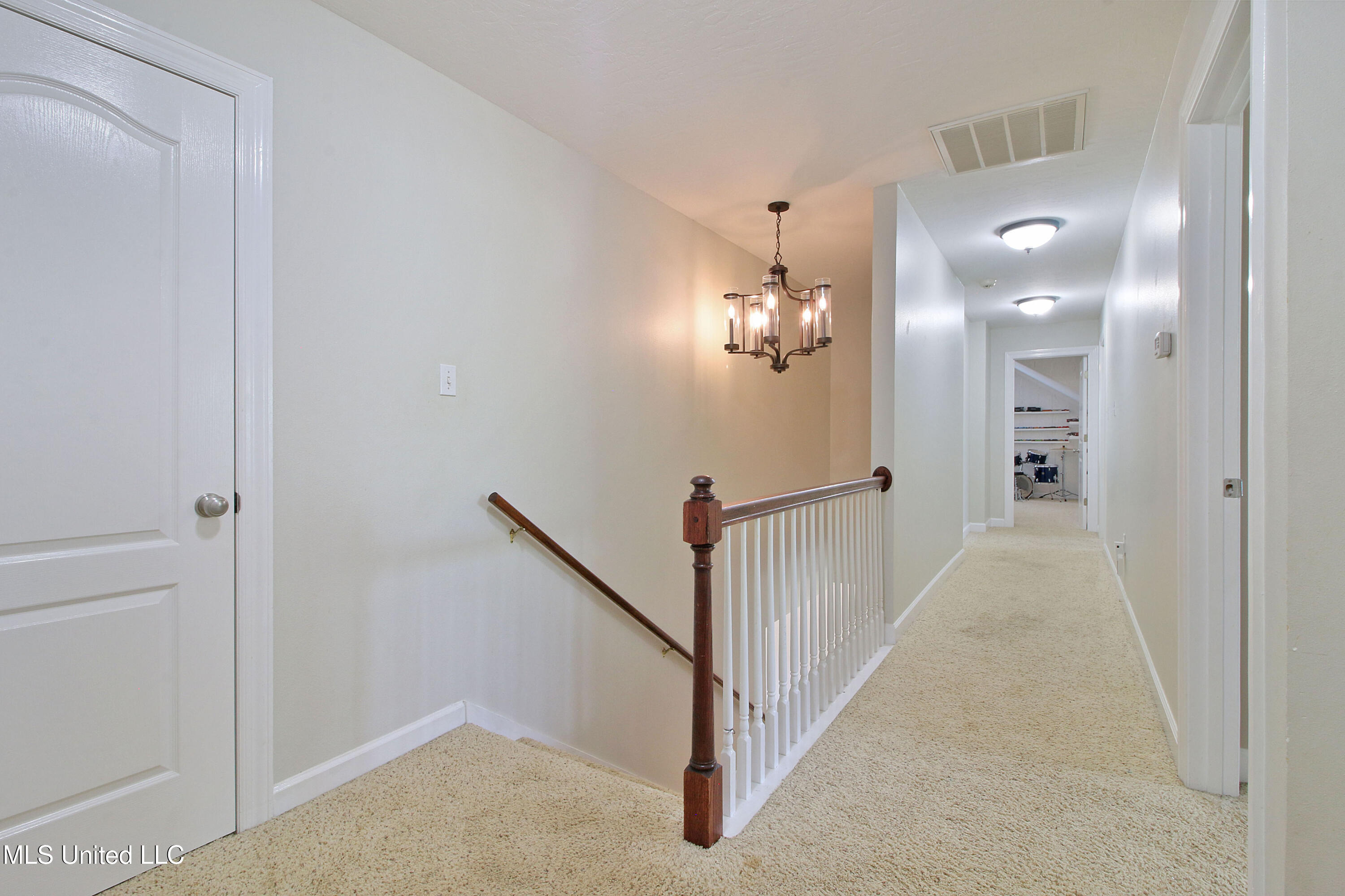 2528 Faulkner Court, Ocean Springs, Mississippi image 23