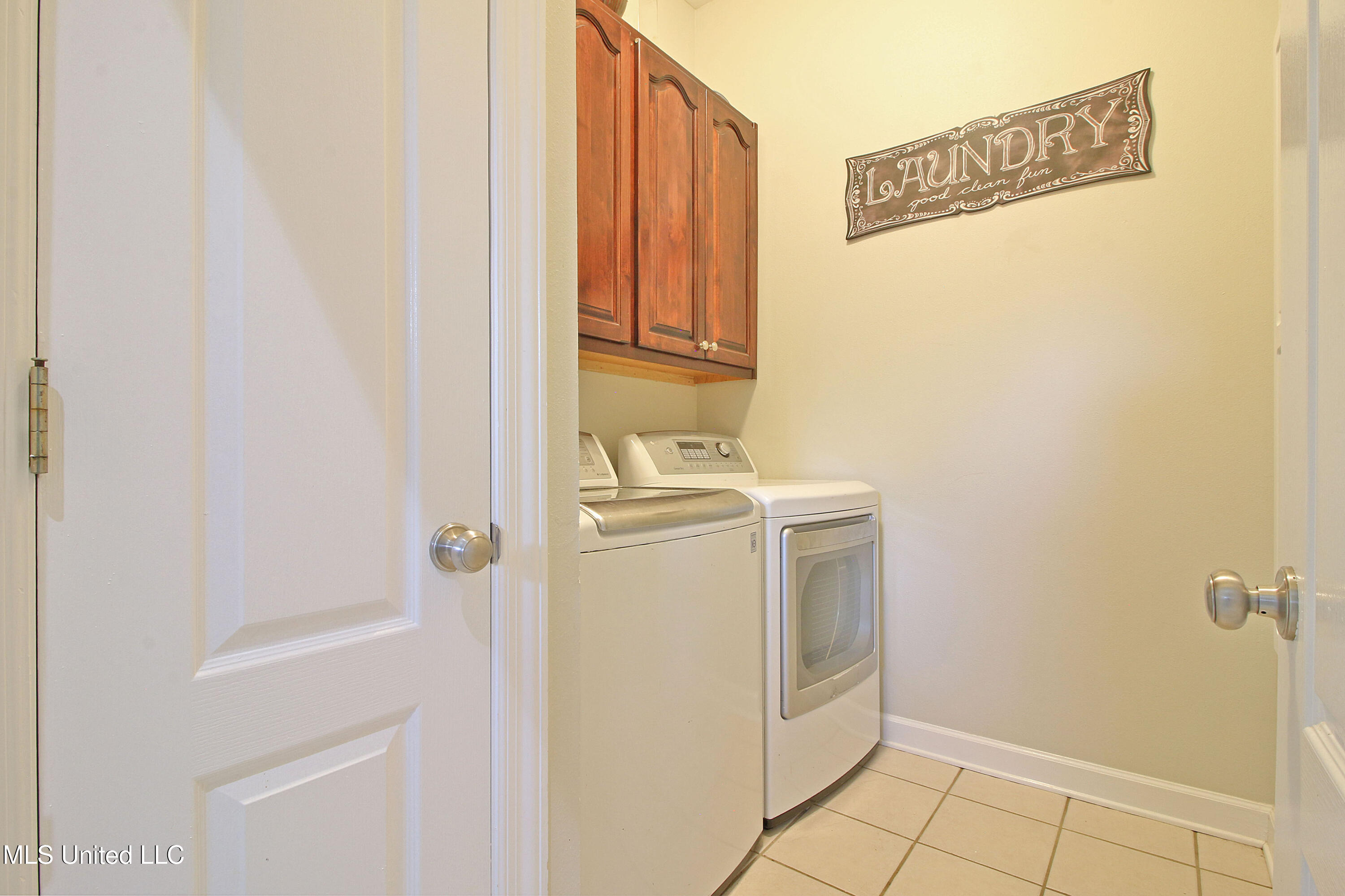2528 Faulkner Court, Ocean Springs, Mississippi image 16