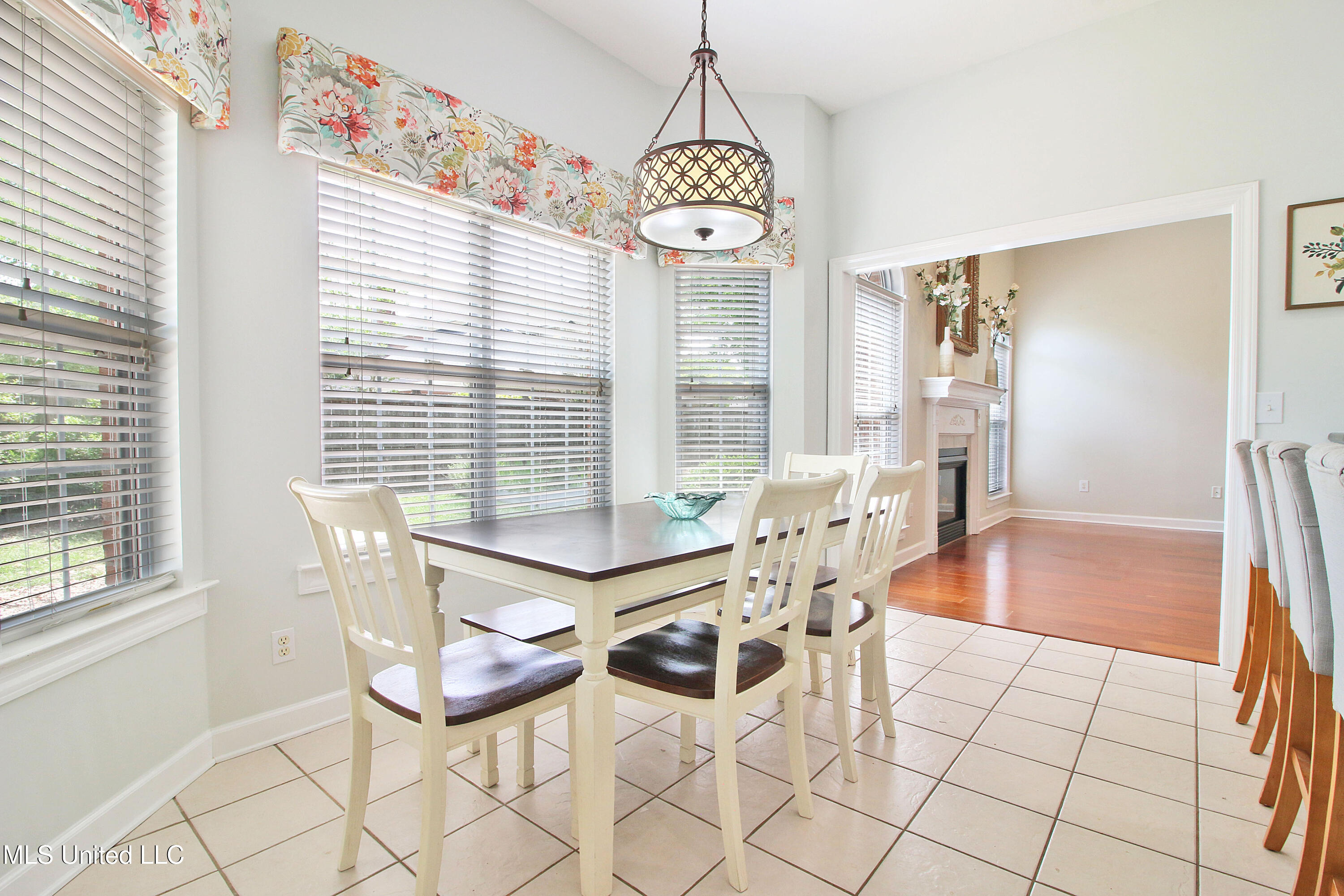 2528 Faulkner Court, Ocean Springs, Mississippi image 13