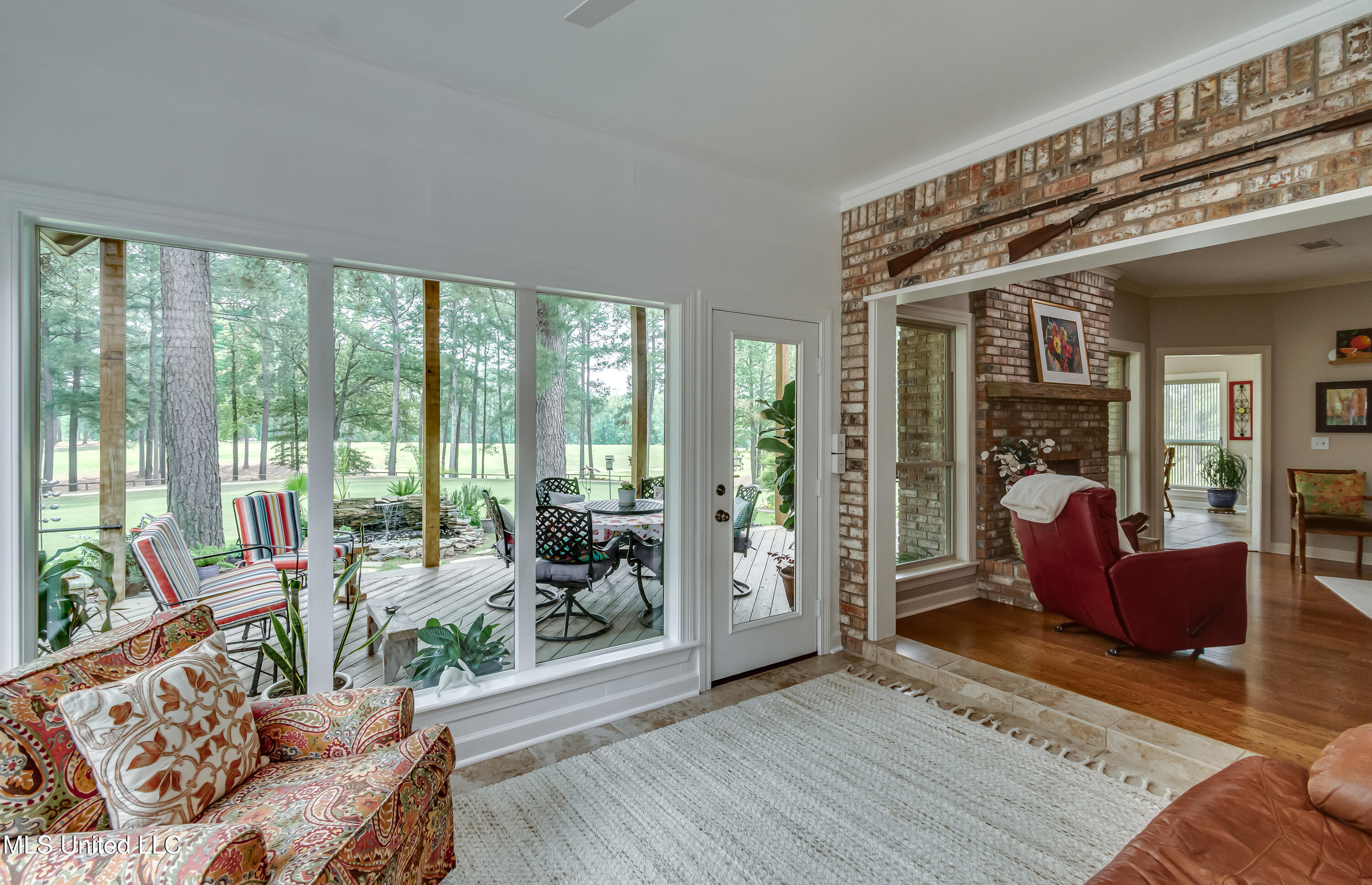 3083 E Fairway Drive, Brandon, Mississippi image 34