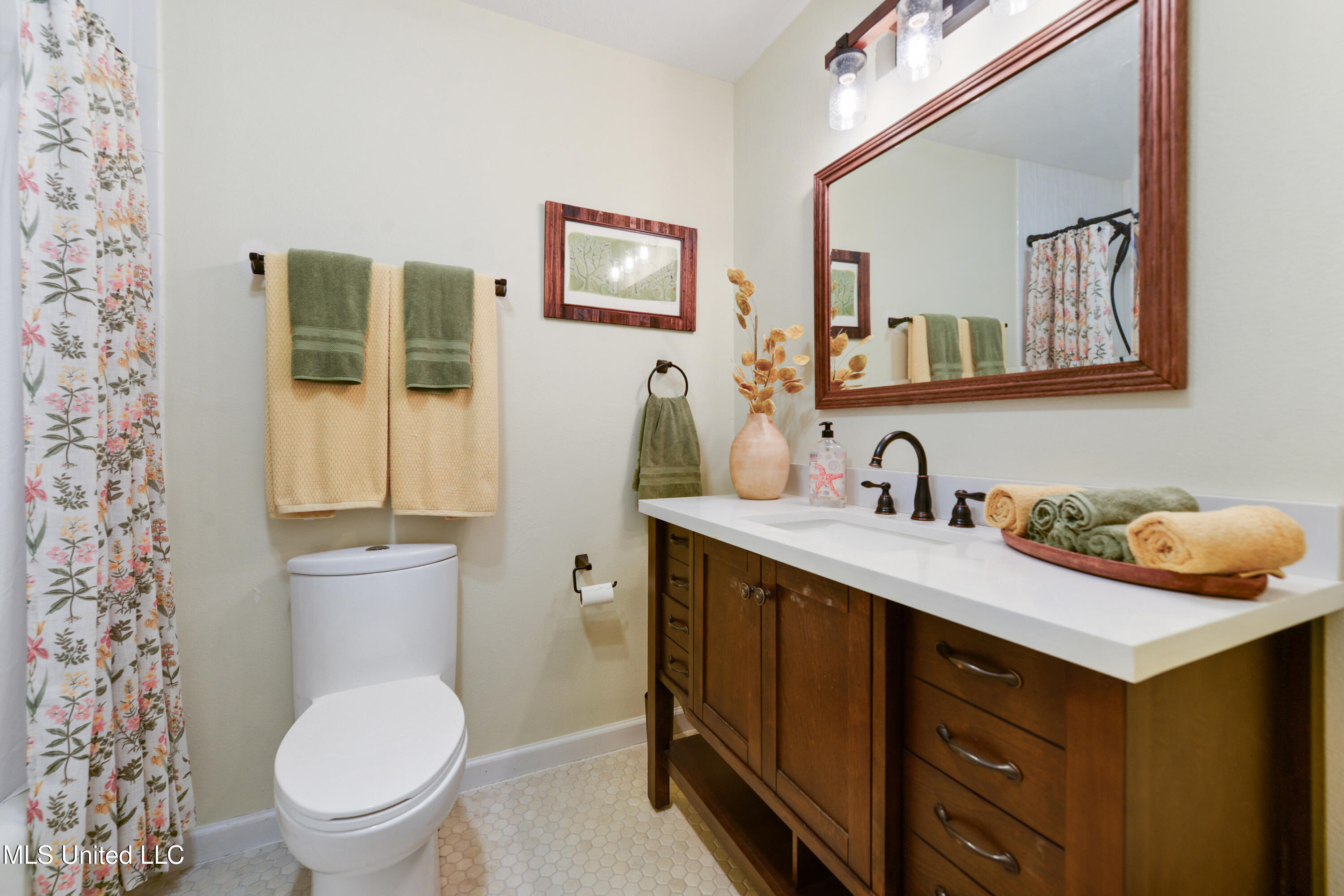 2508 Orrell Drive, Gautier, Mississippi image 20