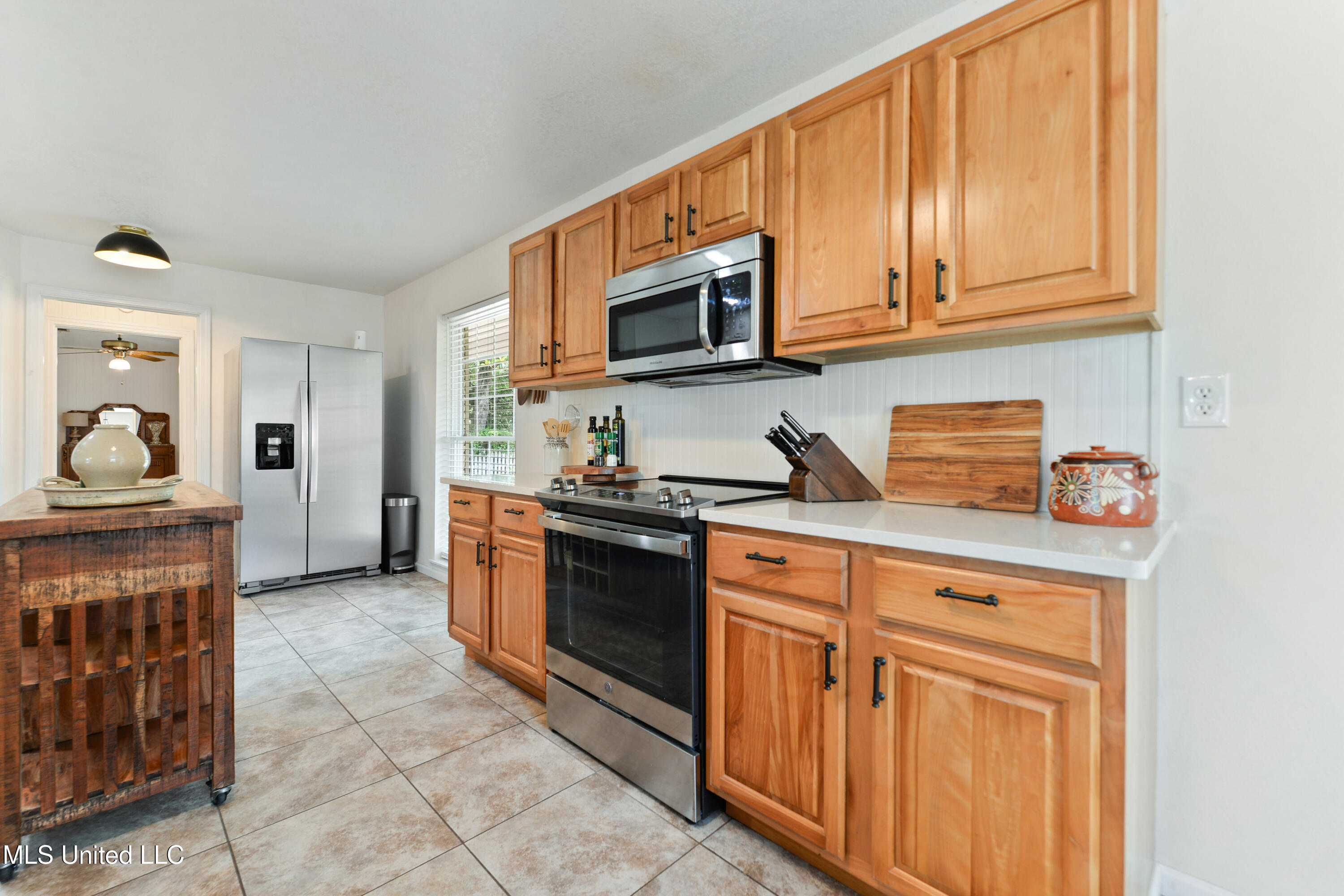 2508 Orrell Drive, Gautier, Mississippi image 9