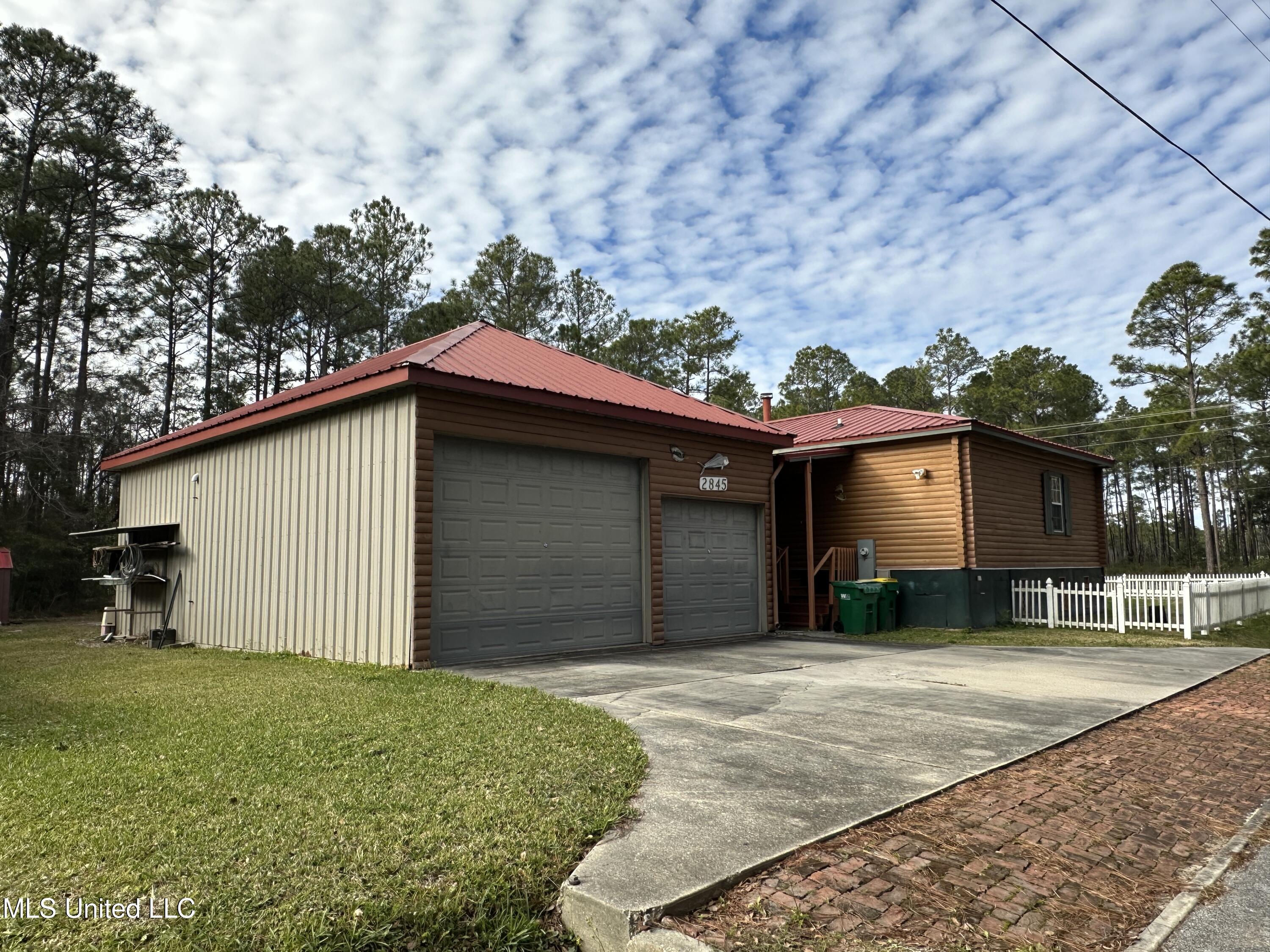 2845 N 20th Street, Ocean Springs, Mississippi image 38