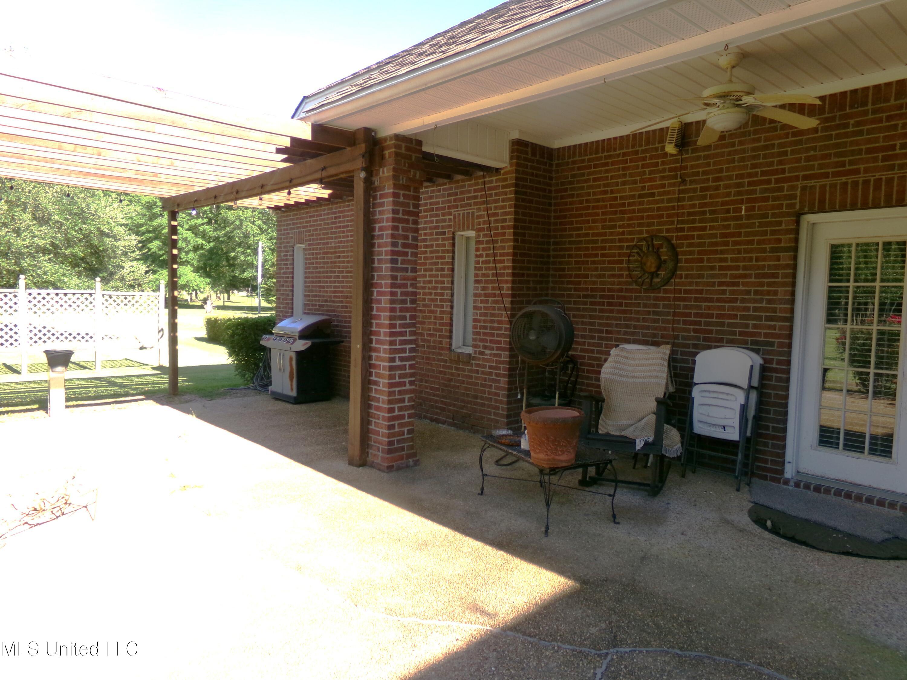 1215 Parks Place, Byram, Mississippi image 28