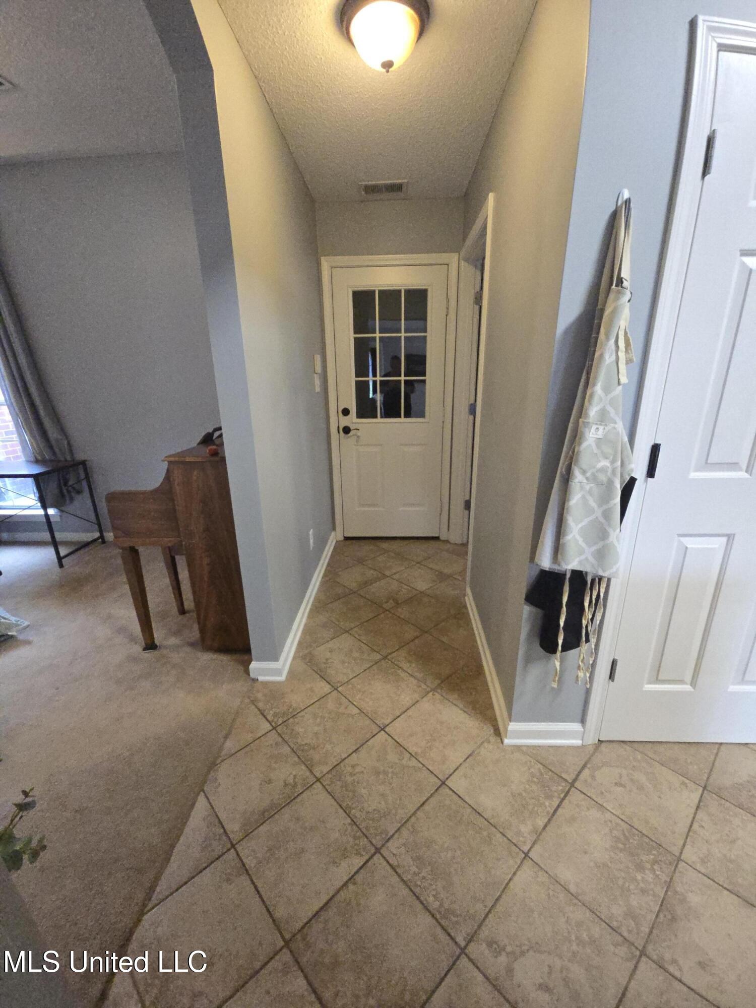 10708 Wyckford Drive Drive, Olive Branch, Mississippi image 20