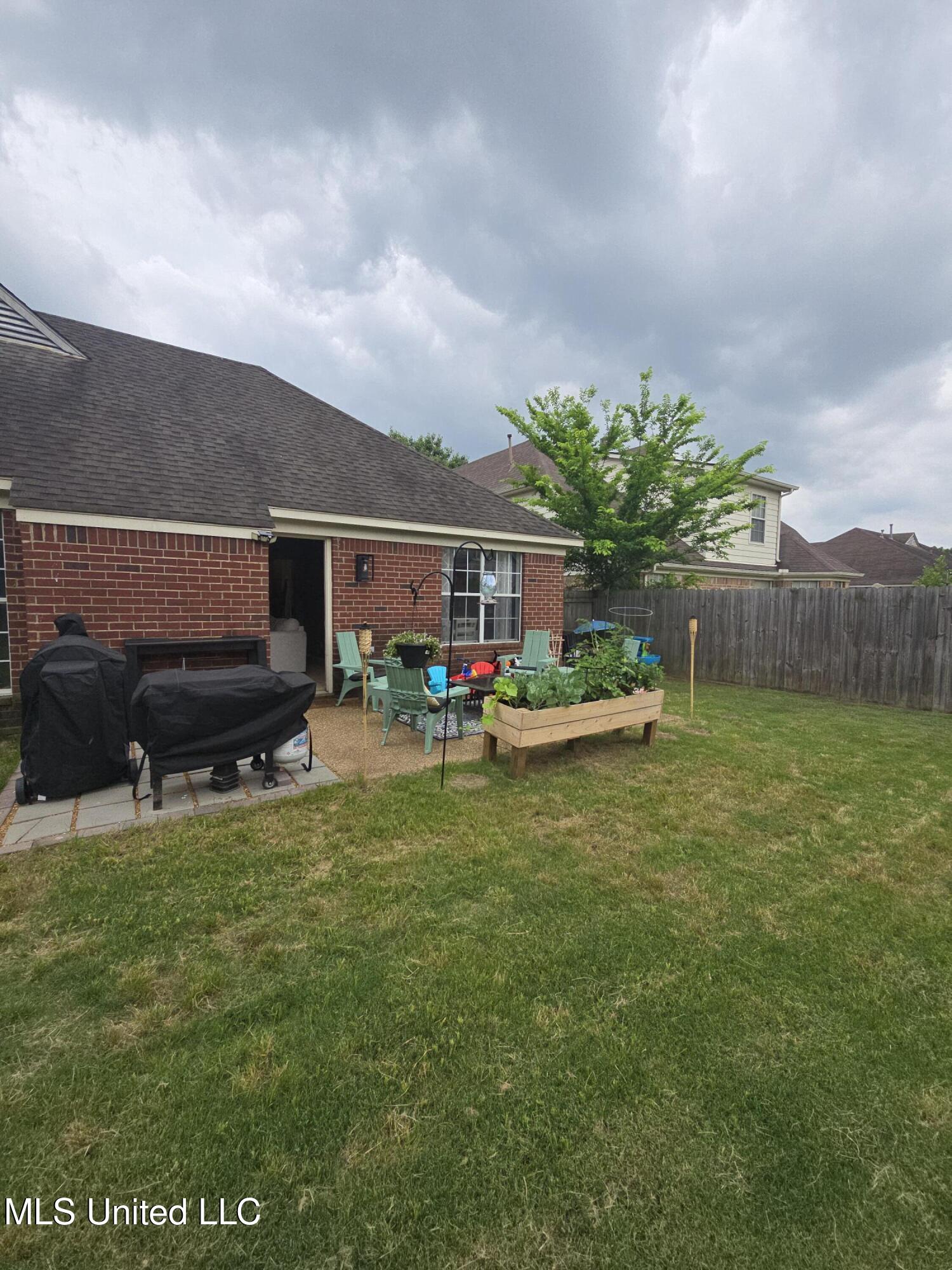 10708 Wyckford Drive Drive, Olive Branch, Mississippi image 22