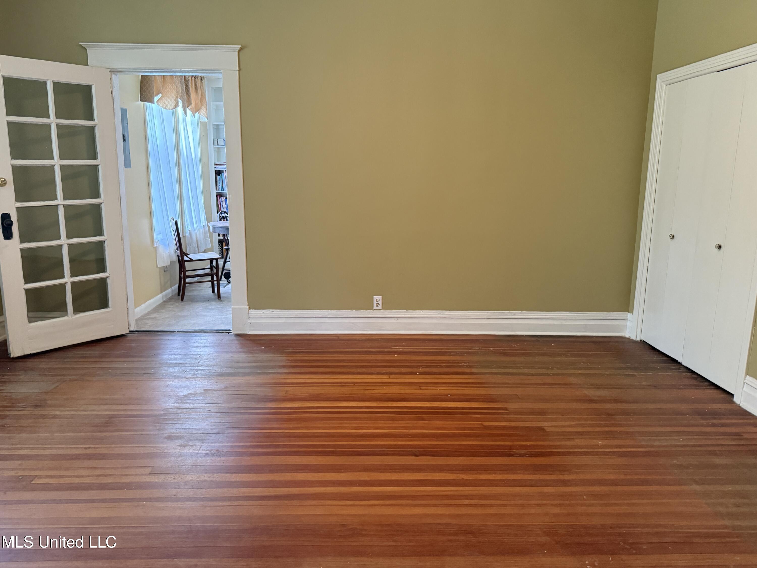 1303 River Road, Greenwood, Mississippi image 18