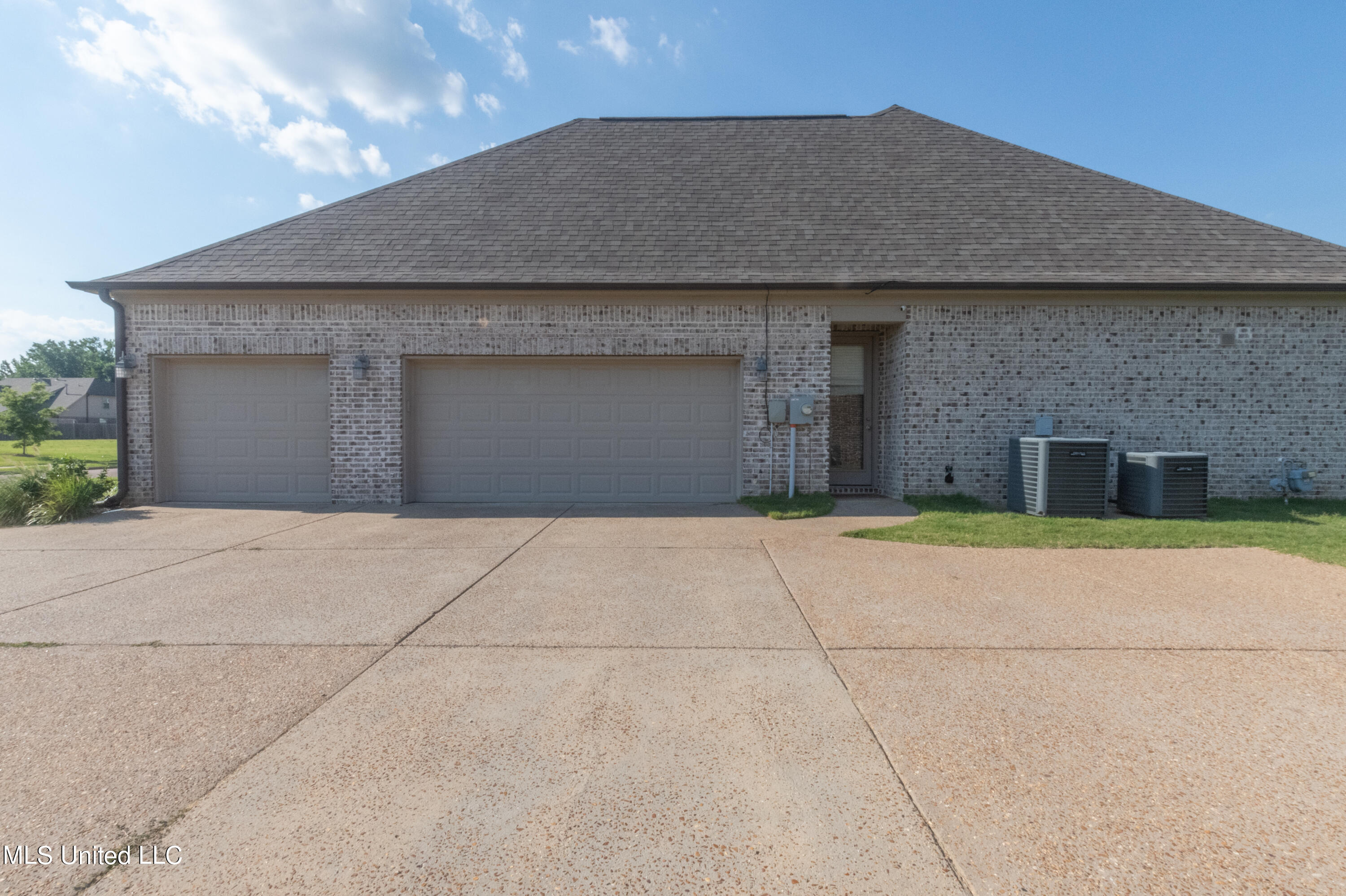 7192 E Harrier Drive, Olive Branch, Mississippi image 22