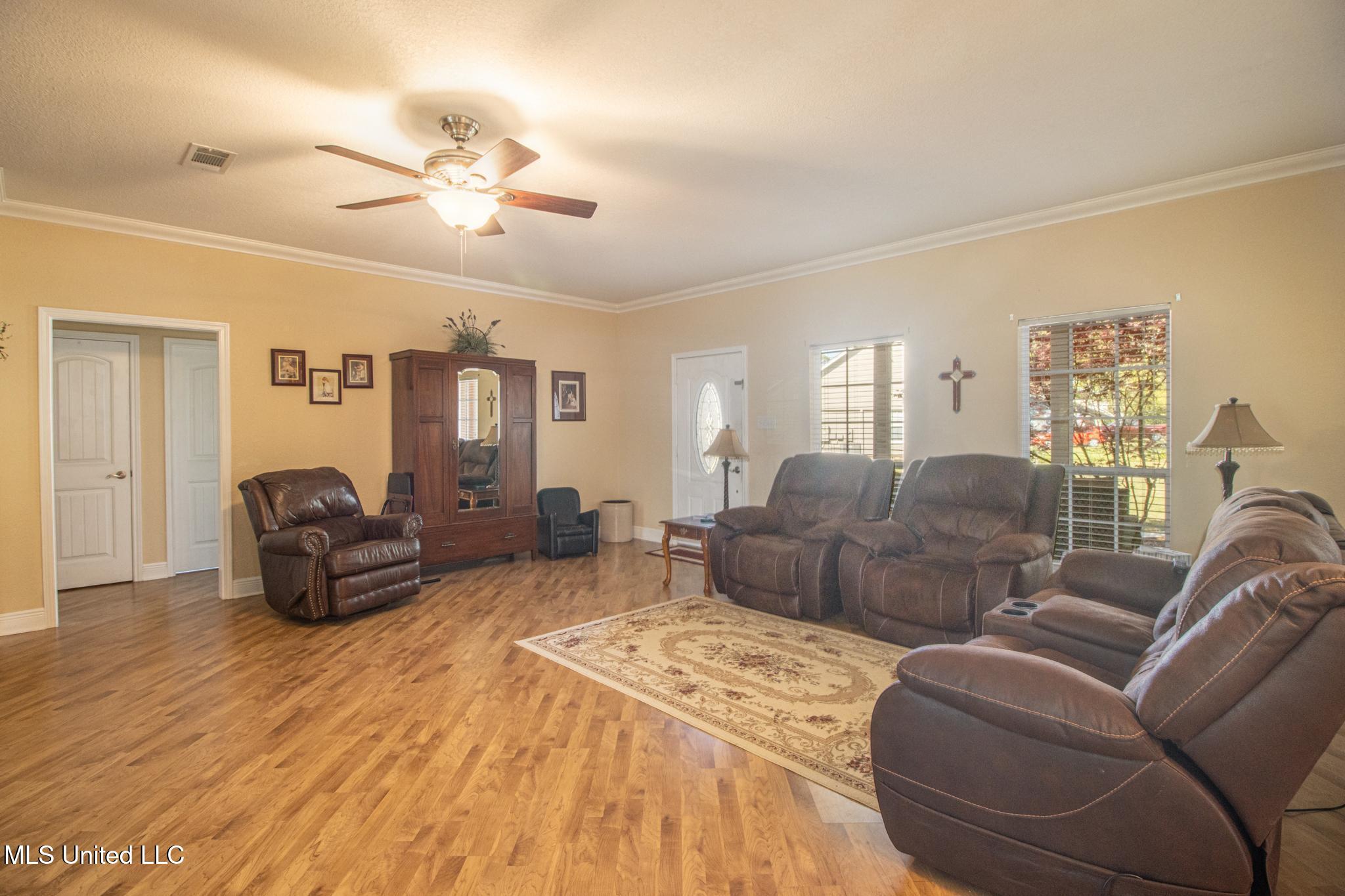 11741 River Estates Circle, Biloxi, Mississippi image 6