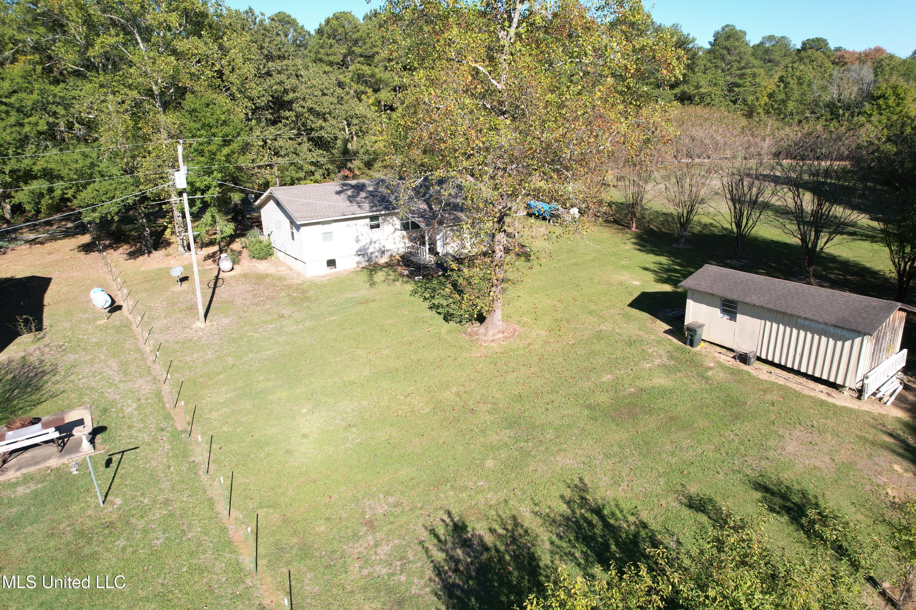 2174 County Road 53, Water Valley, Mississippi image 3