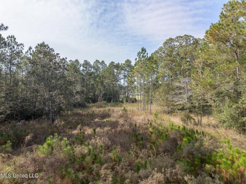 Vacant Land For Sale - 5605 Richmond Street<br/> Ocean Springs, MS 39564