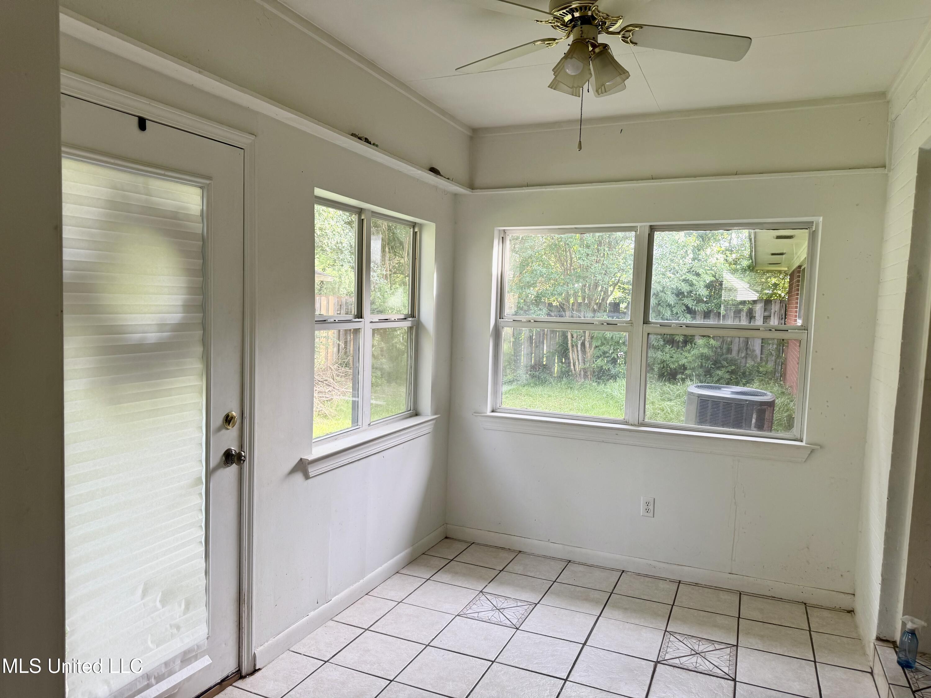15449 Mimosa Drive, Gulfport, Mississippi image 8