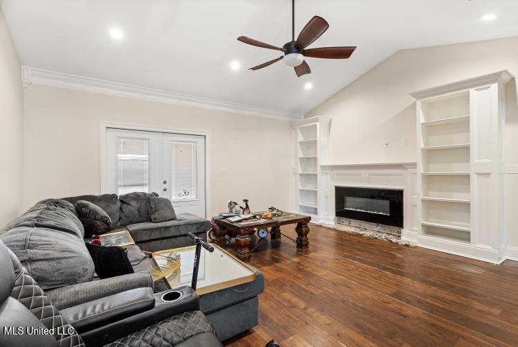 16029 Cherry Drive, Biloxi, Mississippi image 3
