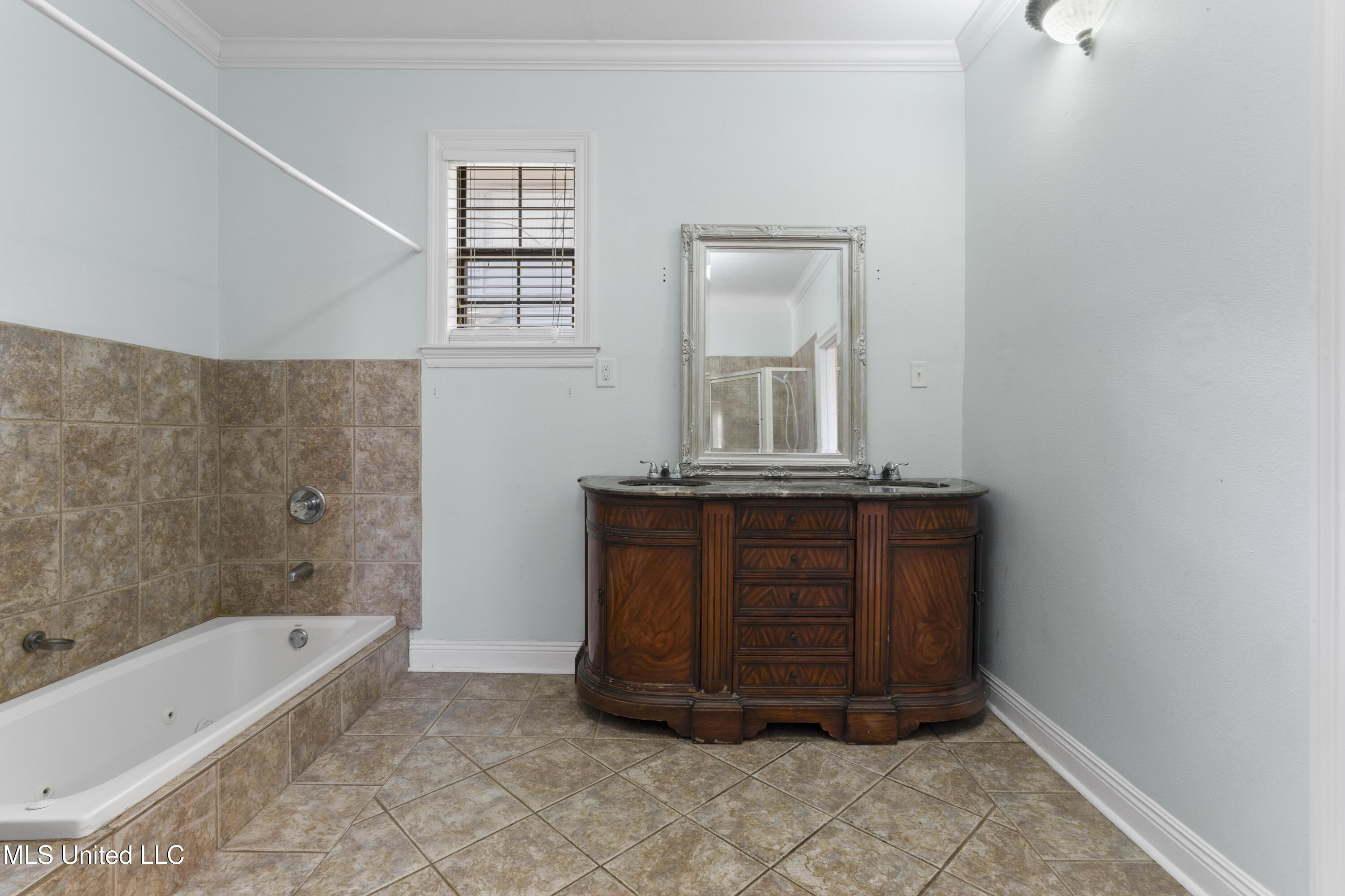 183 Lee Street, Biloxi, Mississippi image 20