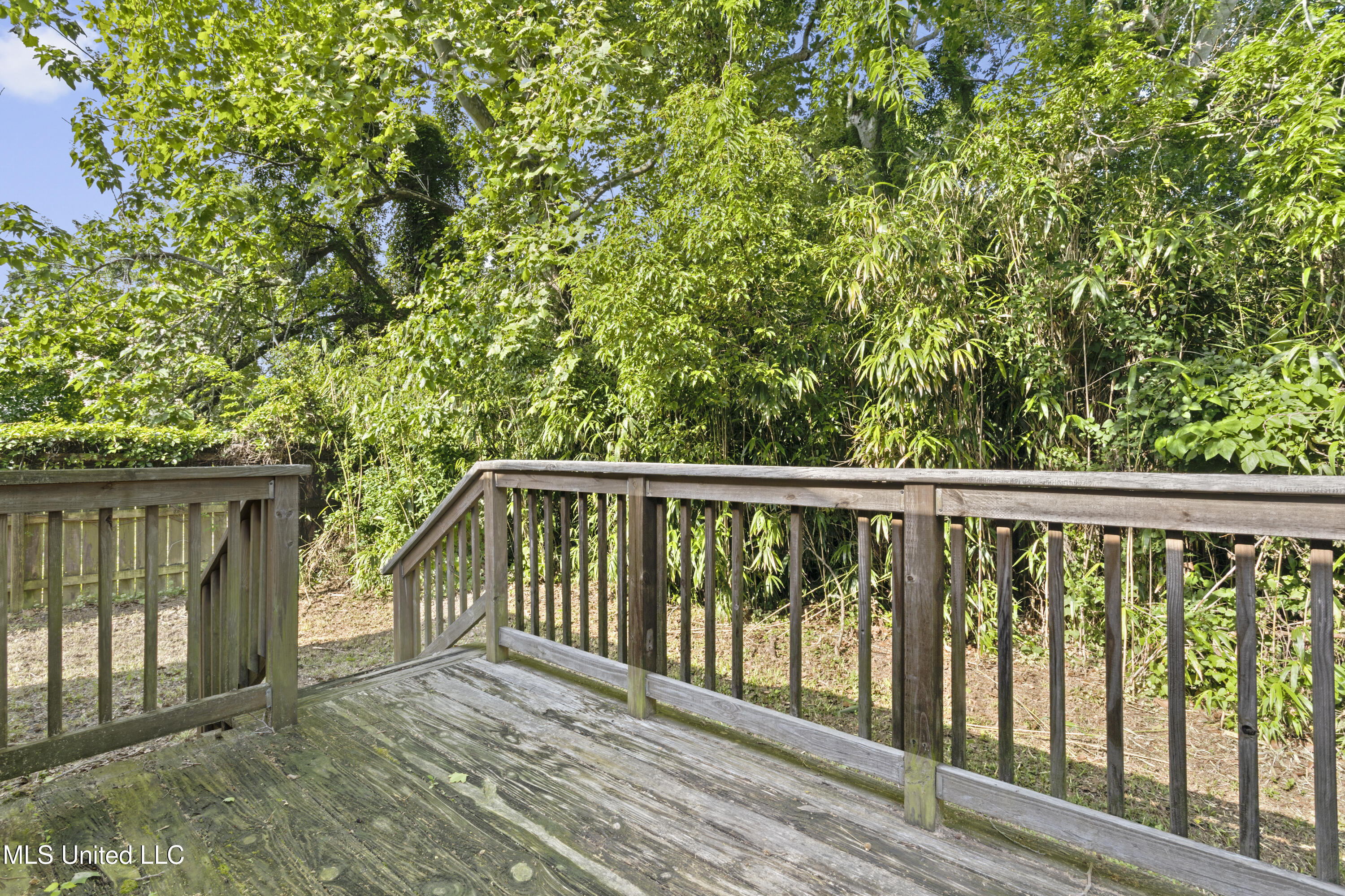 183 Lee Street, Biloxi, Mississippi image 27