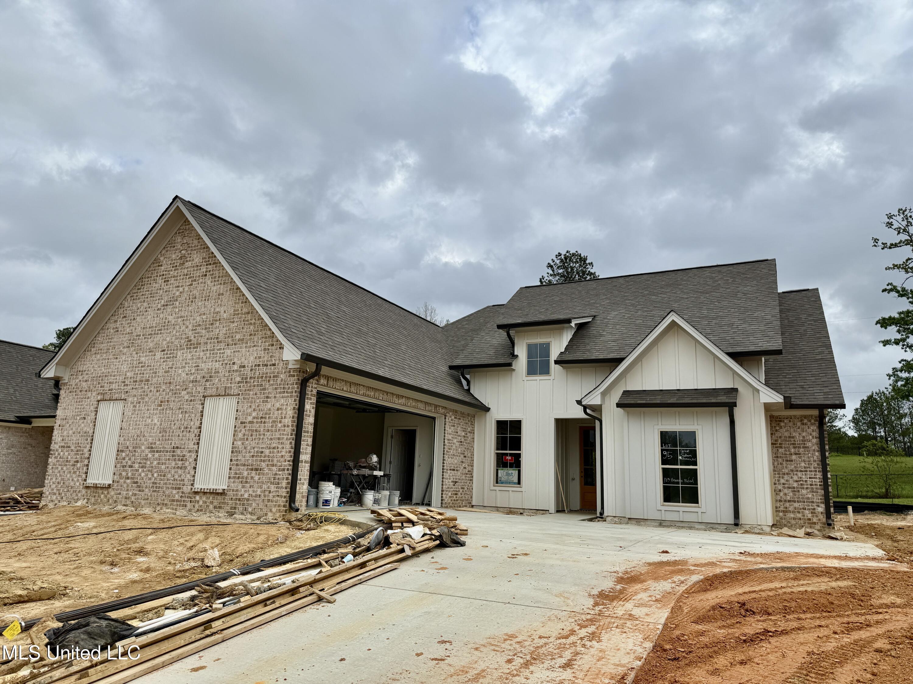 163 Bronson Bend, Flowood, Mississippi image 1