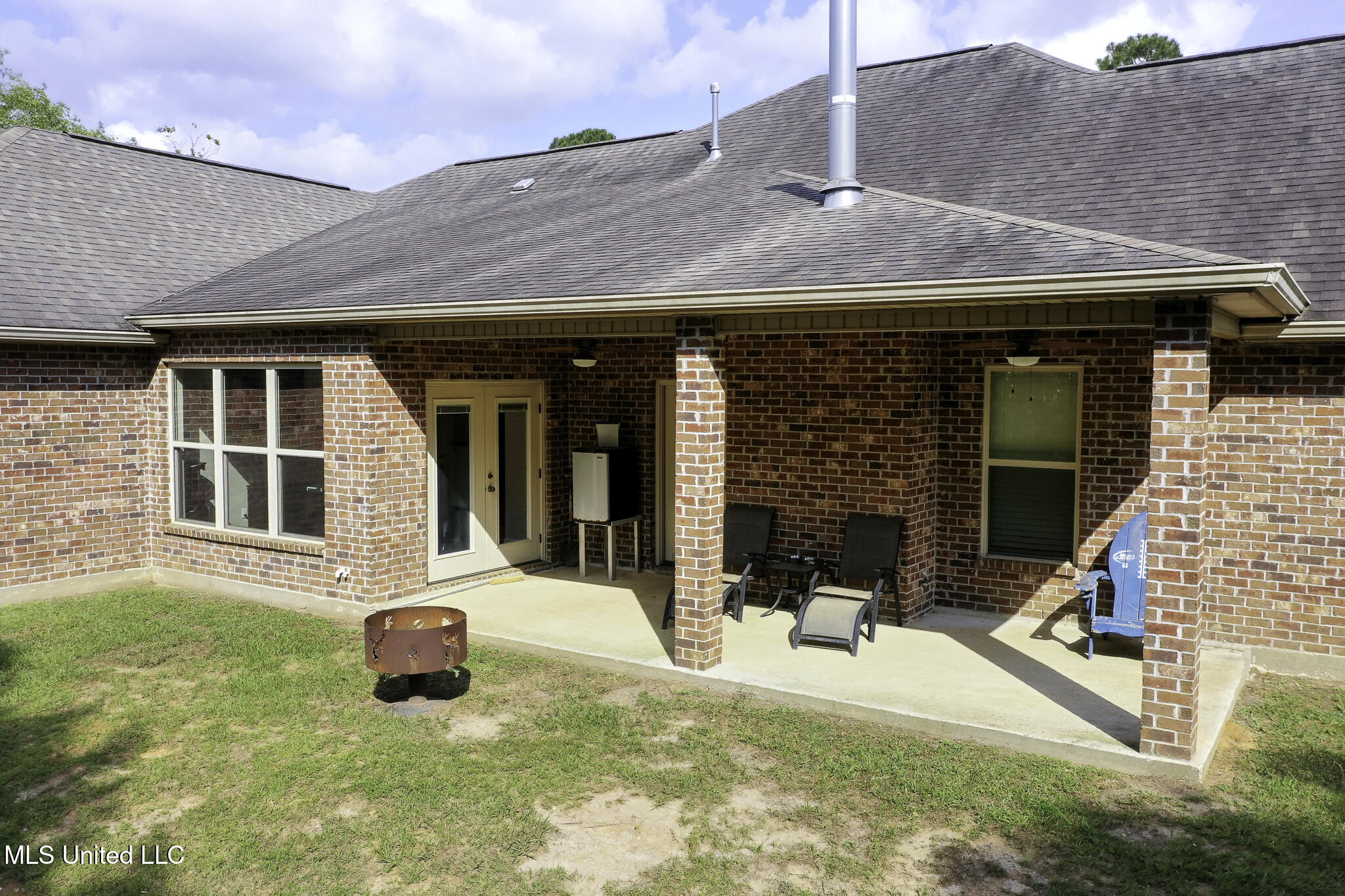 8185 Ridgewood Drive, Kiln, Mississippi image 37