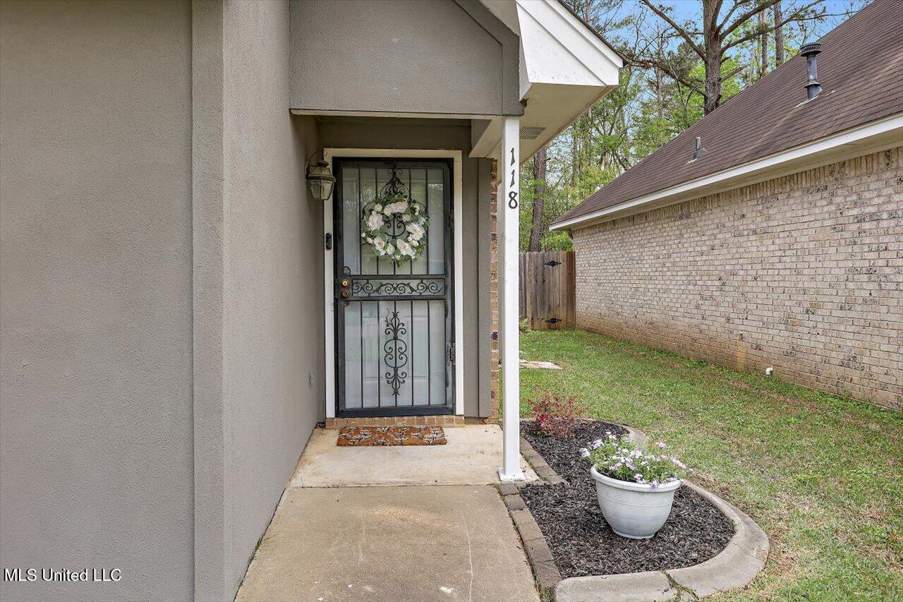 118 Shadow Lodge Circle, Pearl, Mississippi image 4