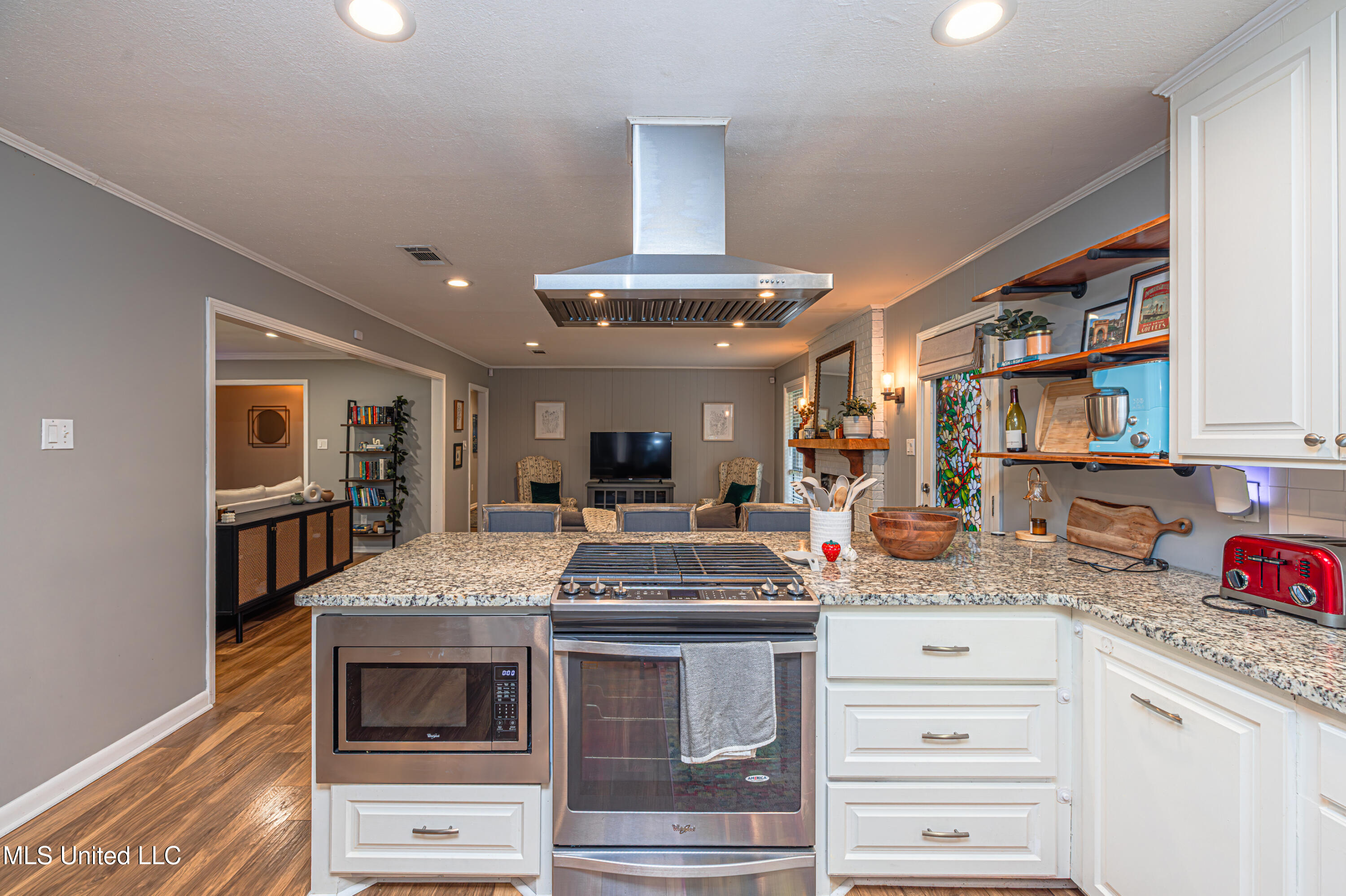 Jackson, Mississippi 39211, United States, 4 Bedrooms Bedrooms, ,2 BathroomsBathrooms,Residential,Active,168709