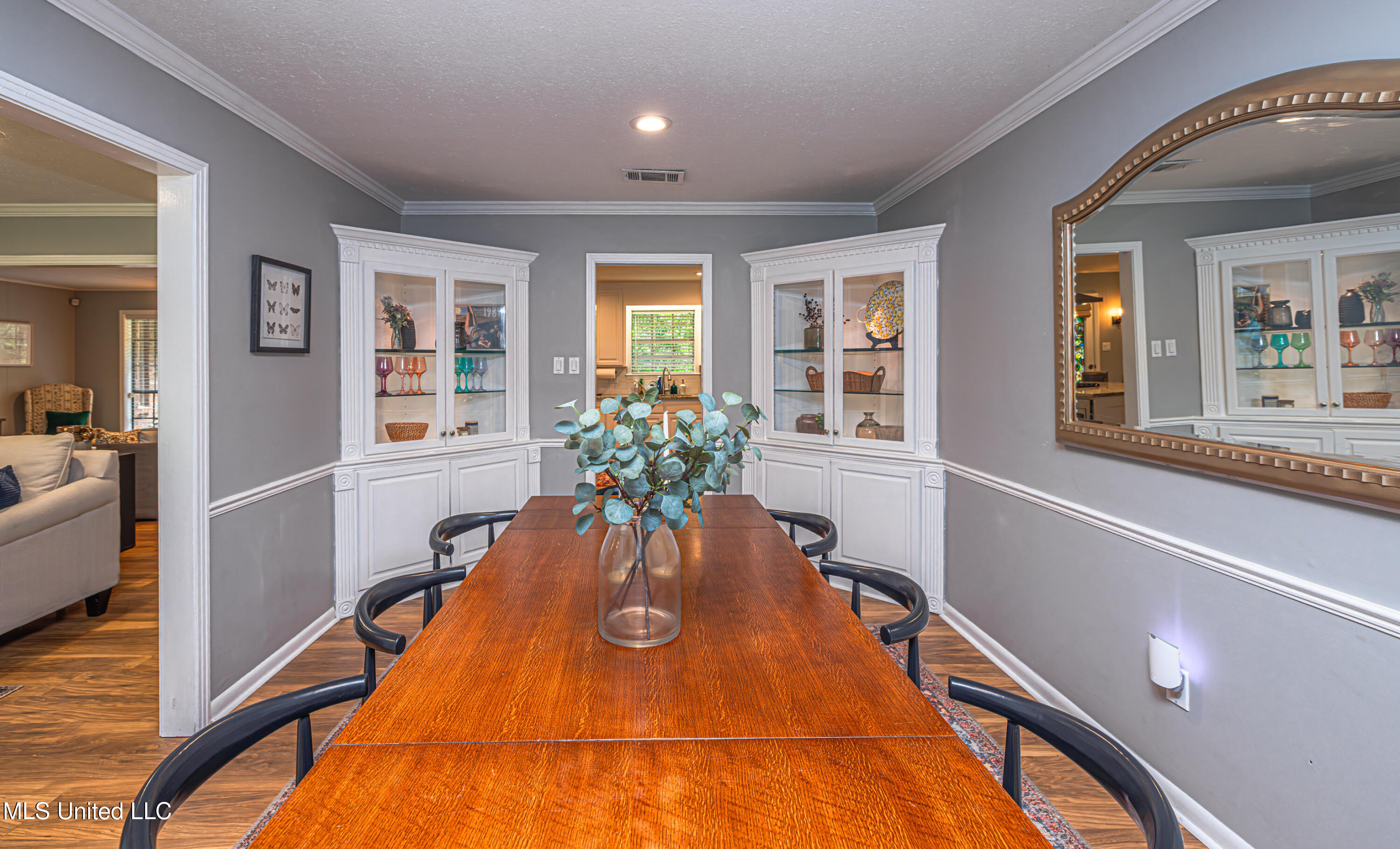 Jackson, Mississippi 39211, United States, 4 Bedrooms Bedrooms, ,2 BathroomsBathrooms,Residential,Active,168709