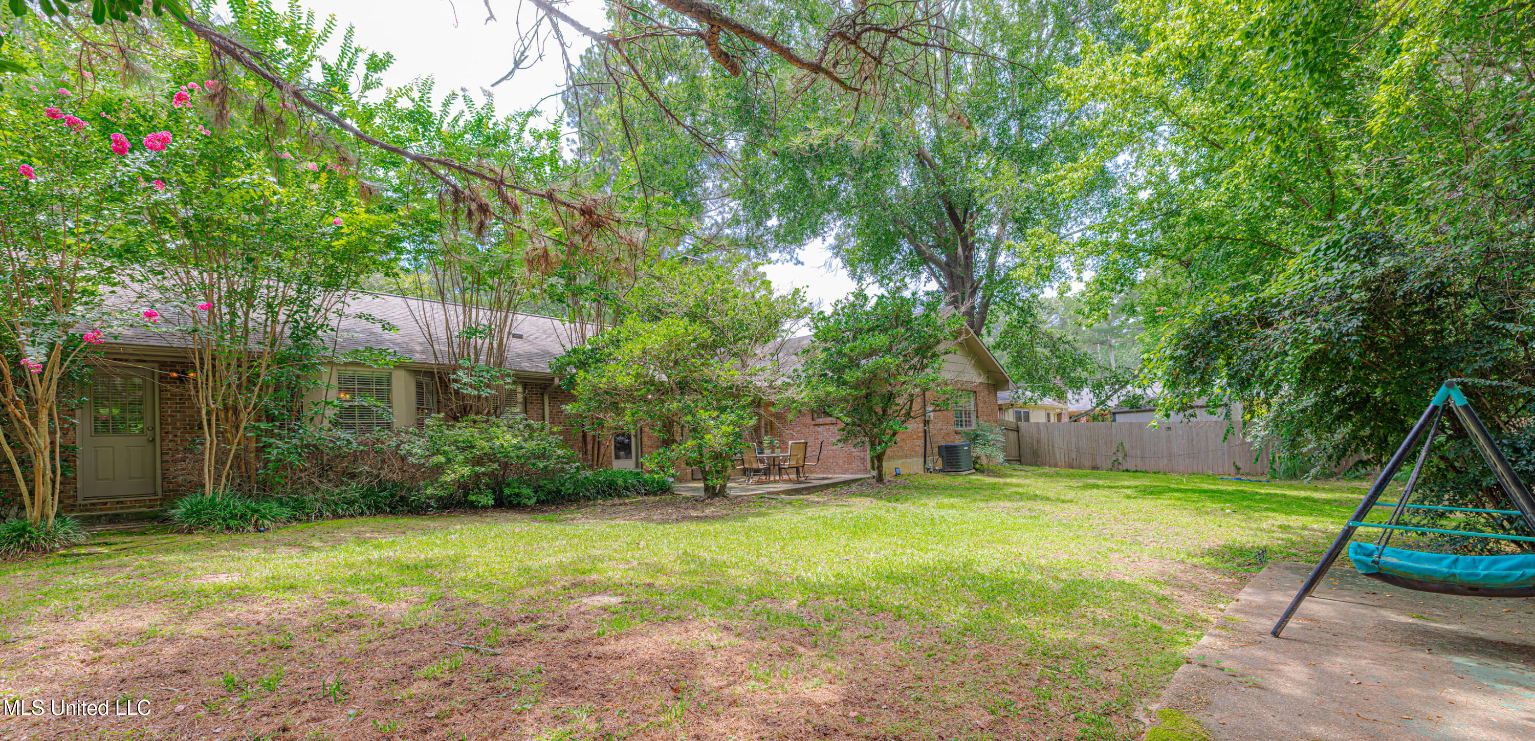 Jackson, Mississippi 39211, United States, 4 Bedrooms Bedrooms, ,2 BathroomsBathrooms,Residential,Active,168709