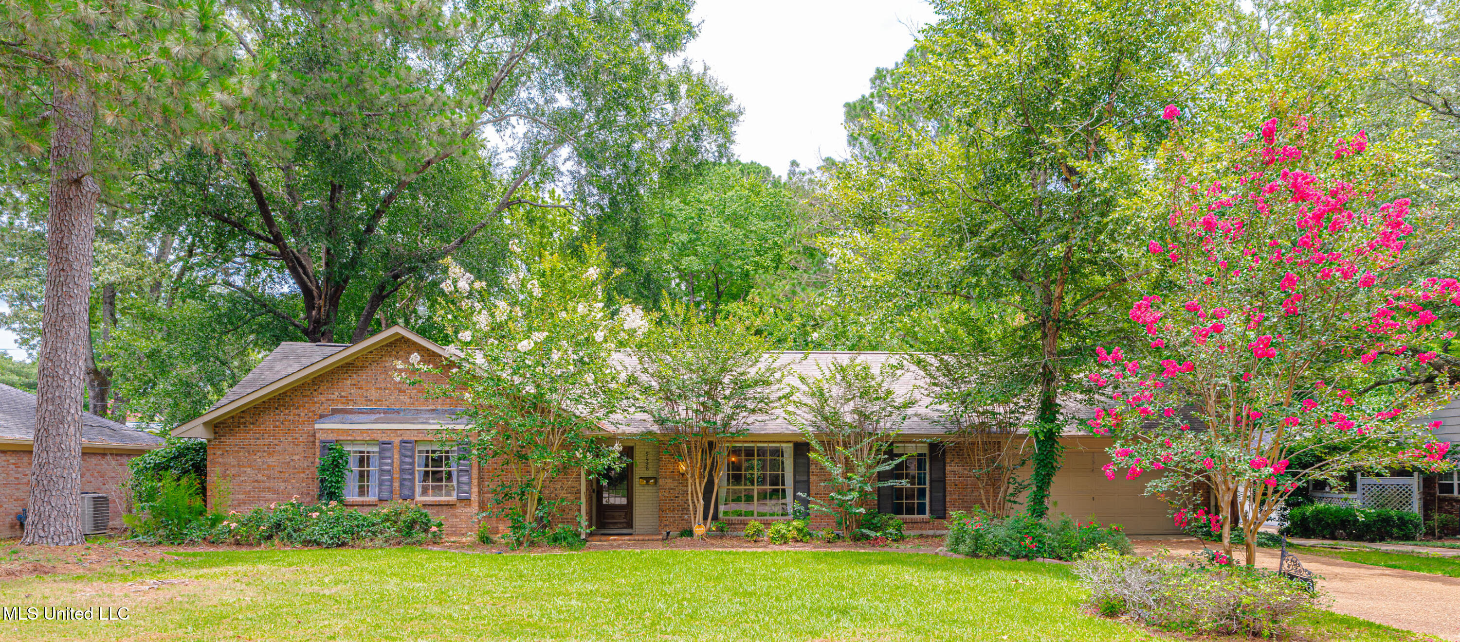 Jackson, Mississippi 39211, United States, 4 Bedrooms Bedrooms, ,2 BathroomsBathrooms,Residential,Active,168709