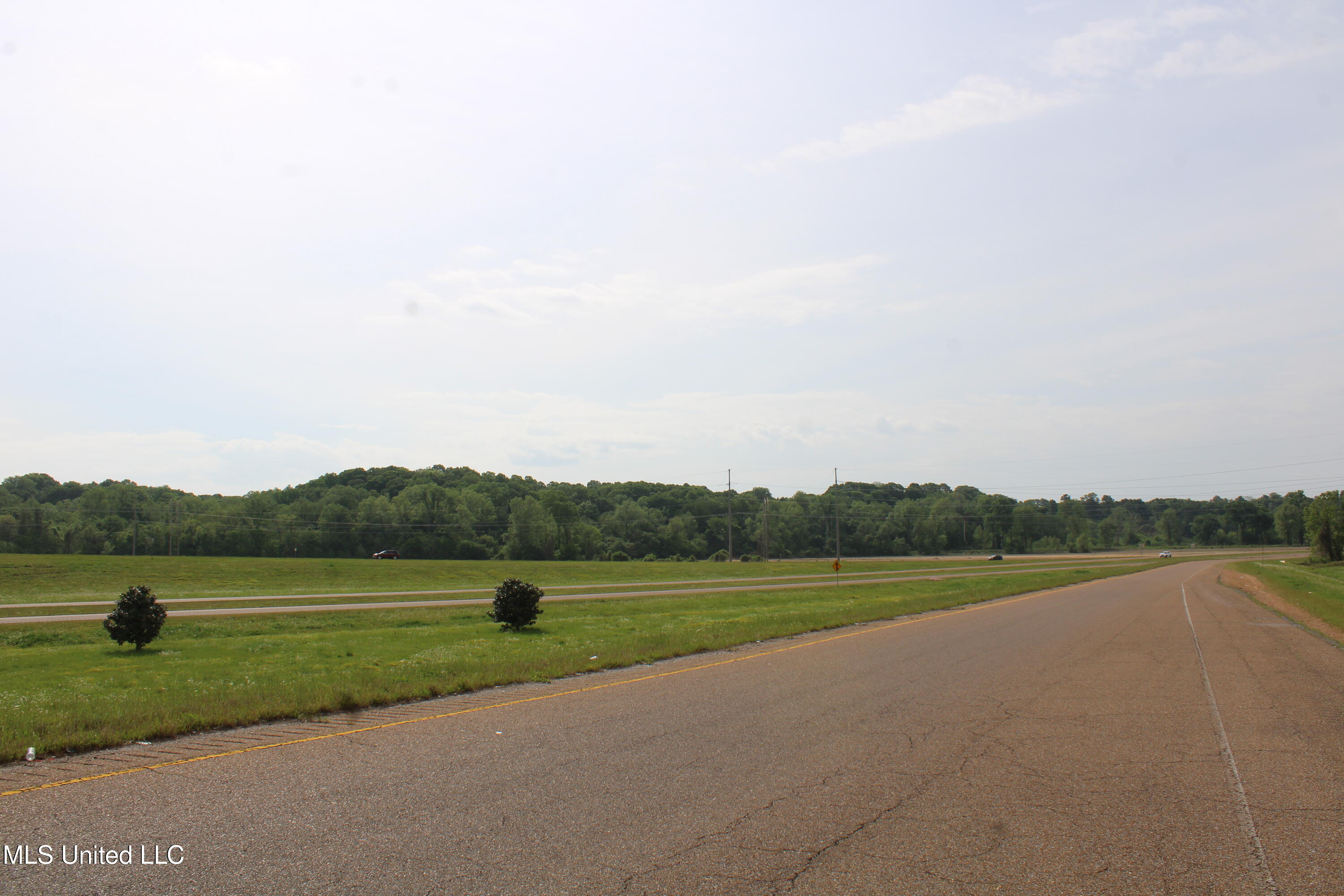 8311 Highway 302 Road, Walls, Mississippi image 42