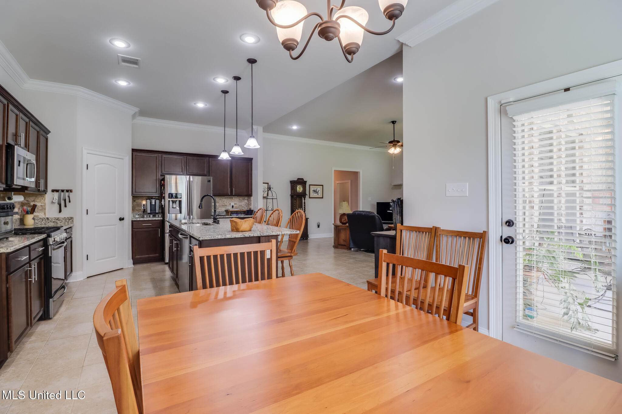 15040 Belhaven Street, Gulfport, Mississippi image 12