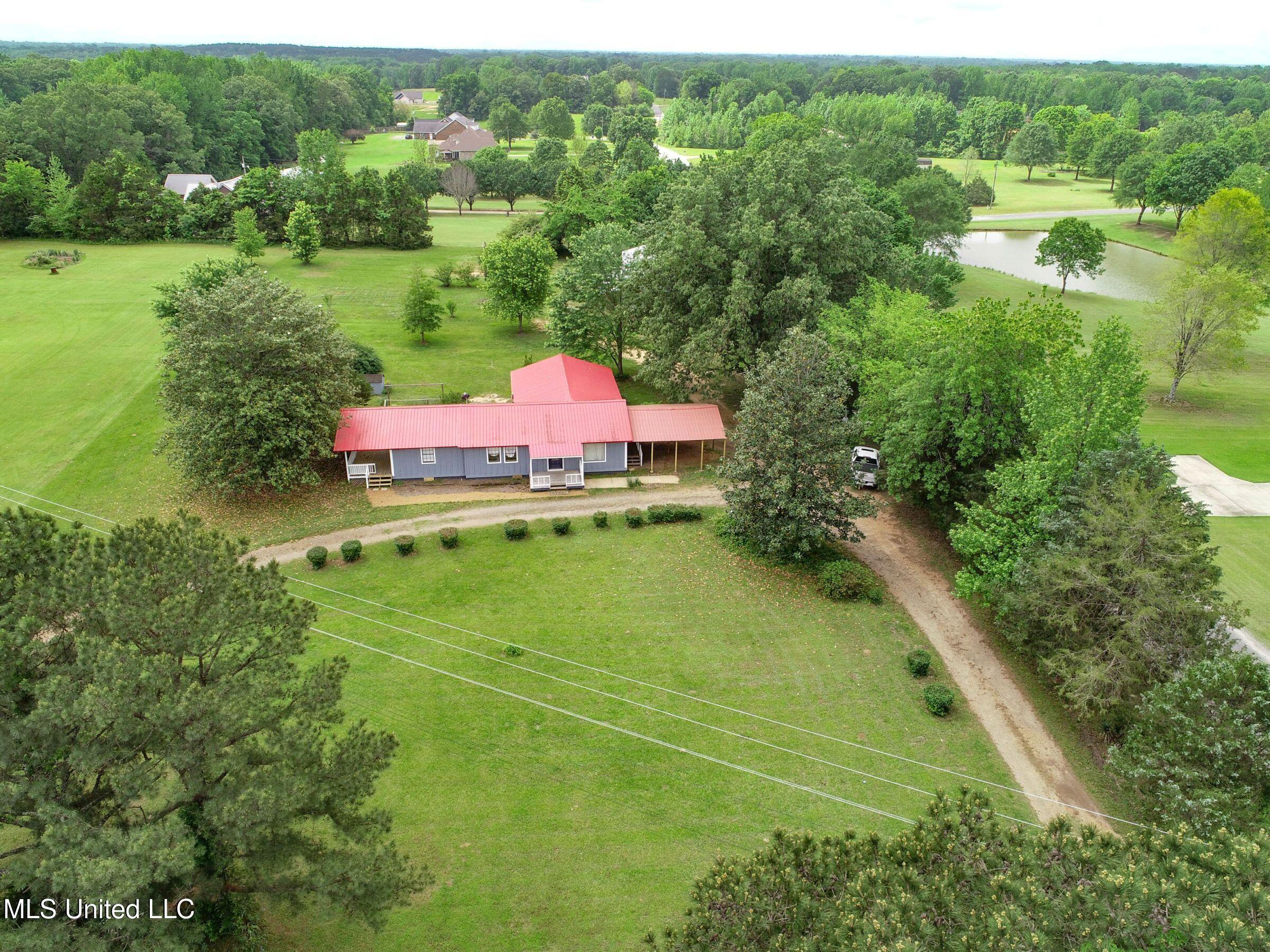 1460 Mount Olivet Road, Batesville, Mississippi image 8