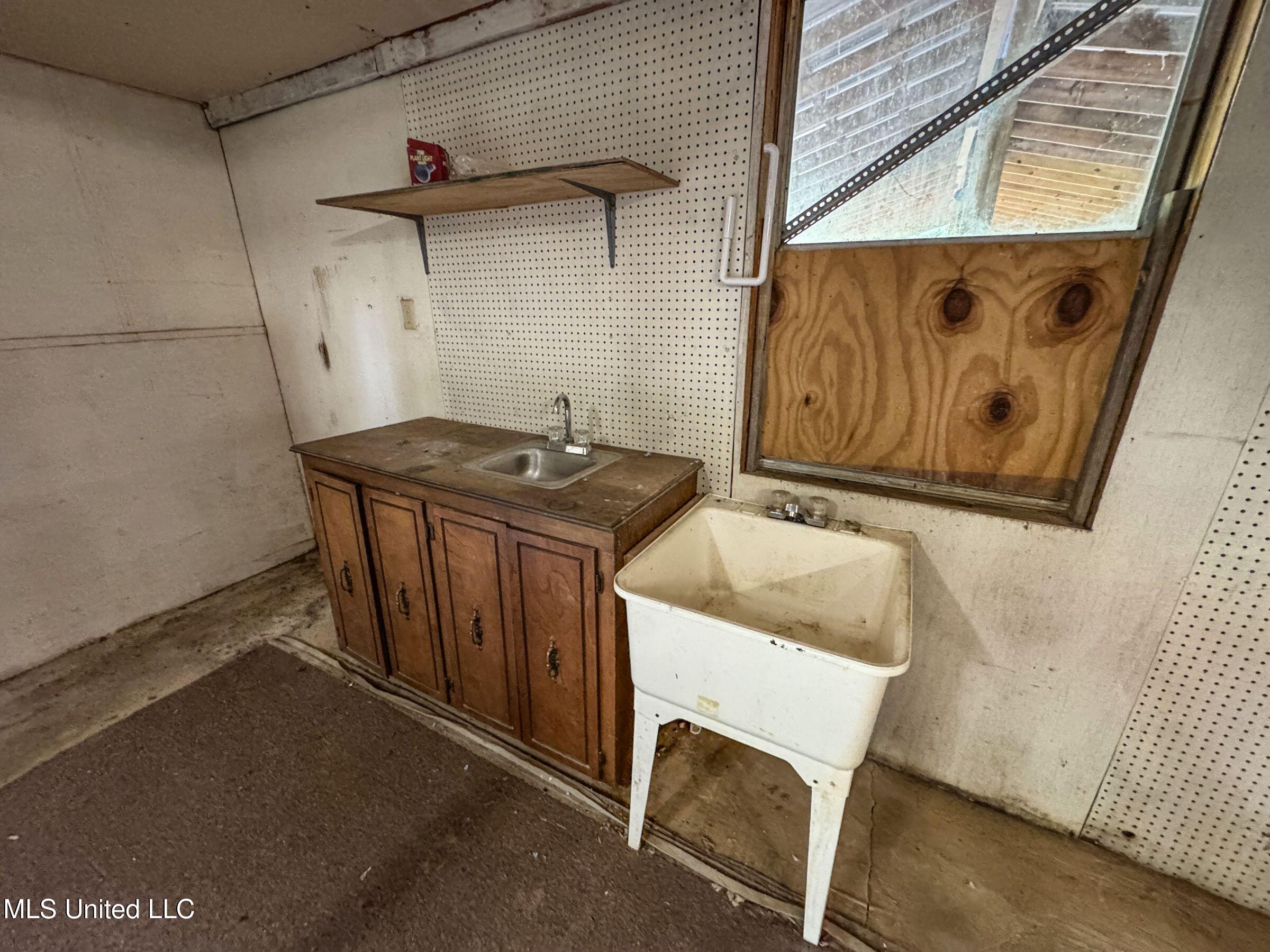 1460 Mount Olivet Road, Batesville, Mississippi image 45
