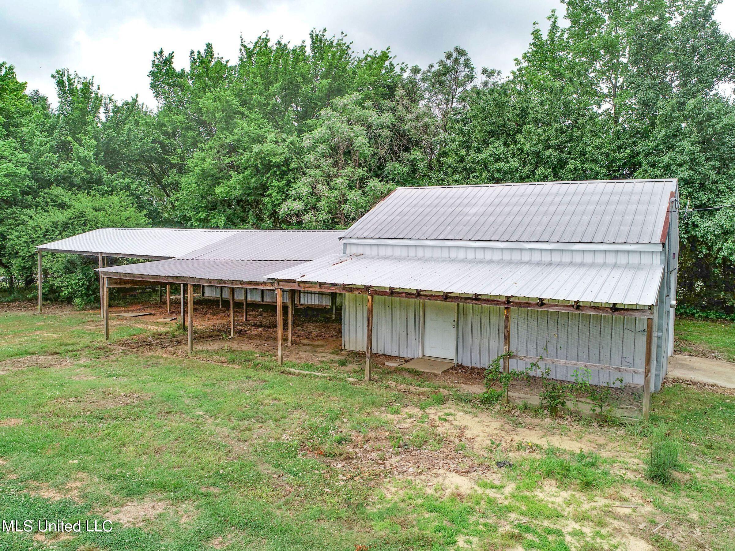 1460 Mount Olivet Road, Batesville, Mississippi image 18
